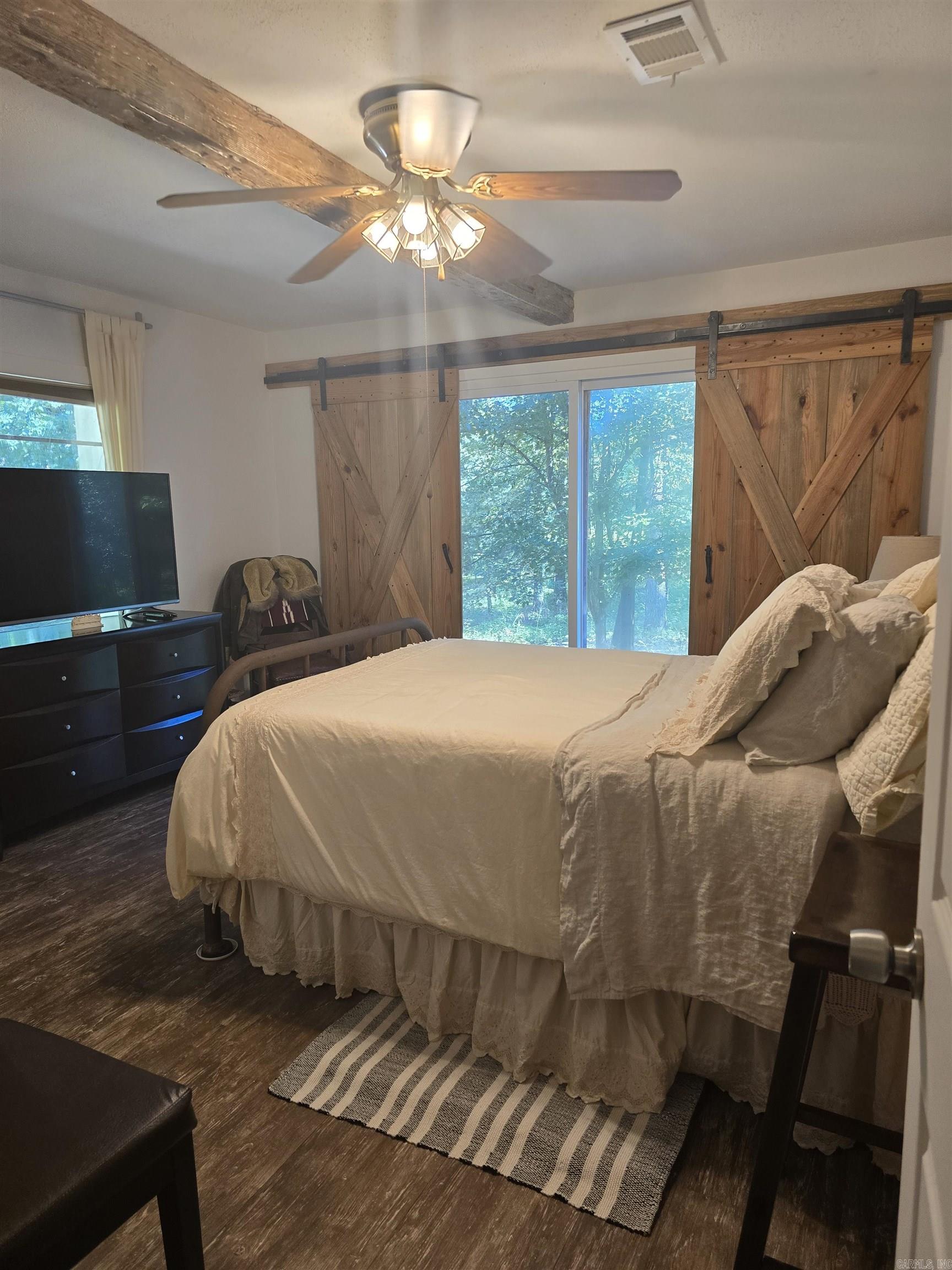 163 Polk Road 659 Mena, AR 71953