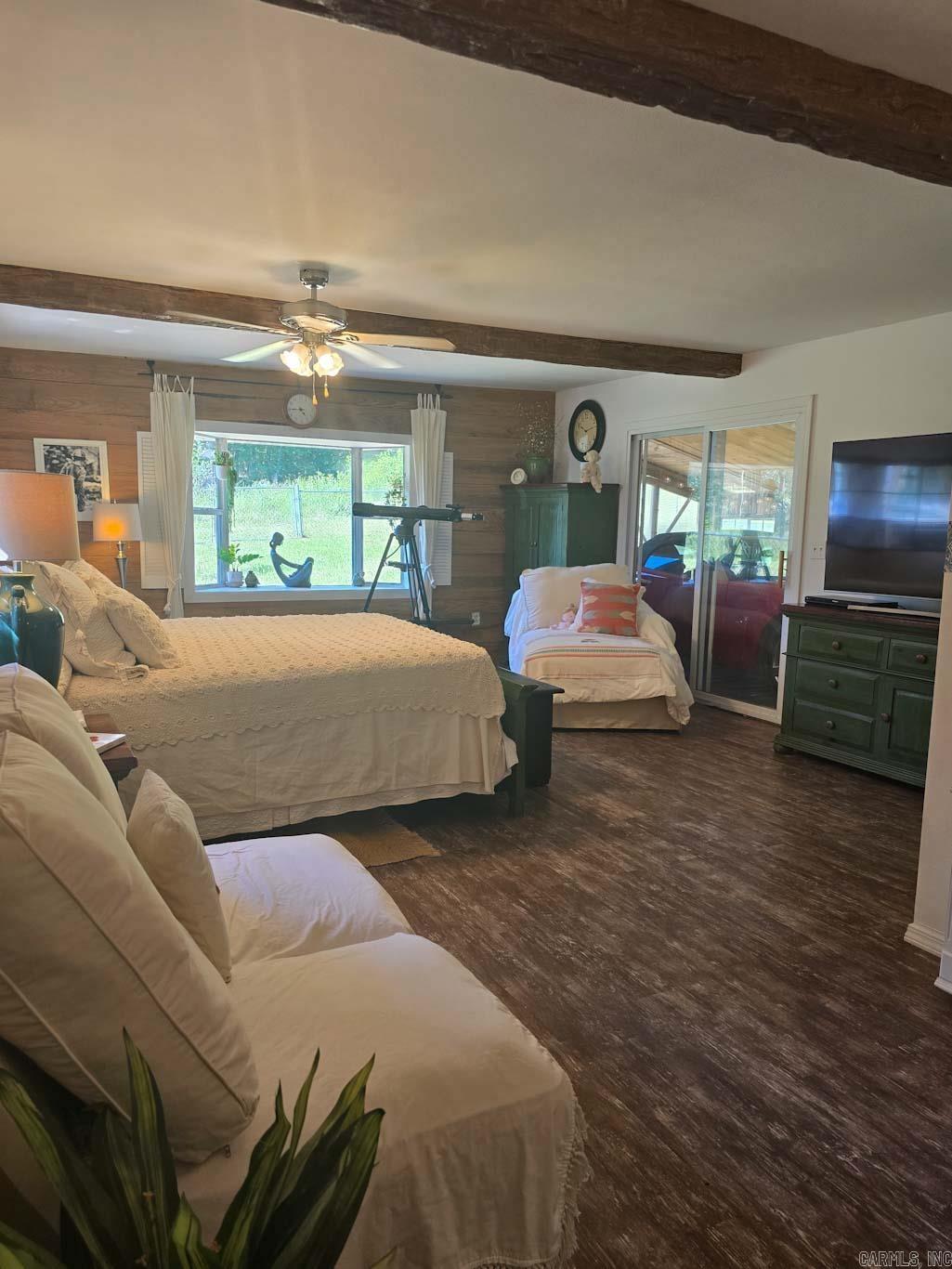 163 Polk Road 659 Mena, AR 71953