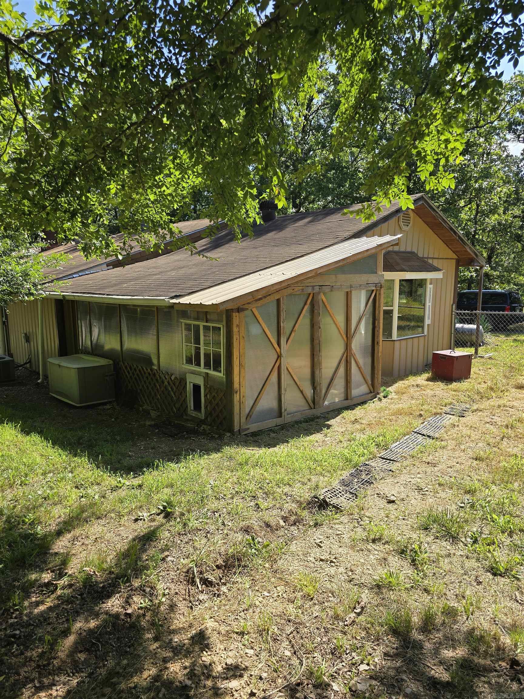 163 Polk Road 659 Mena, AR 71953