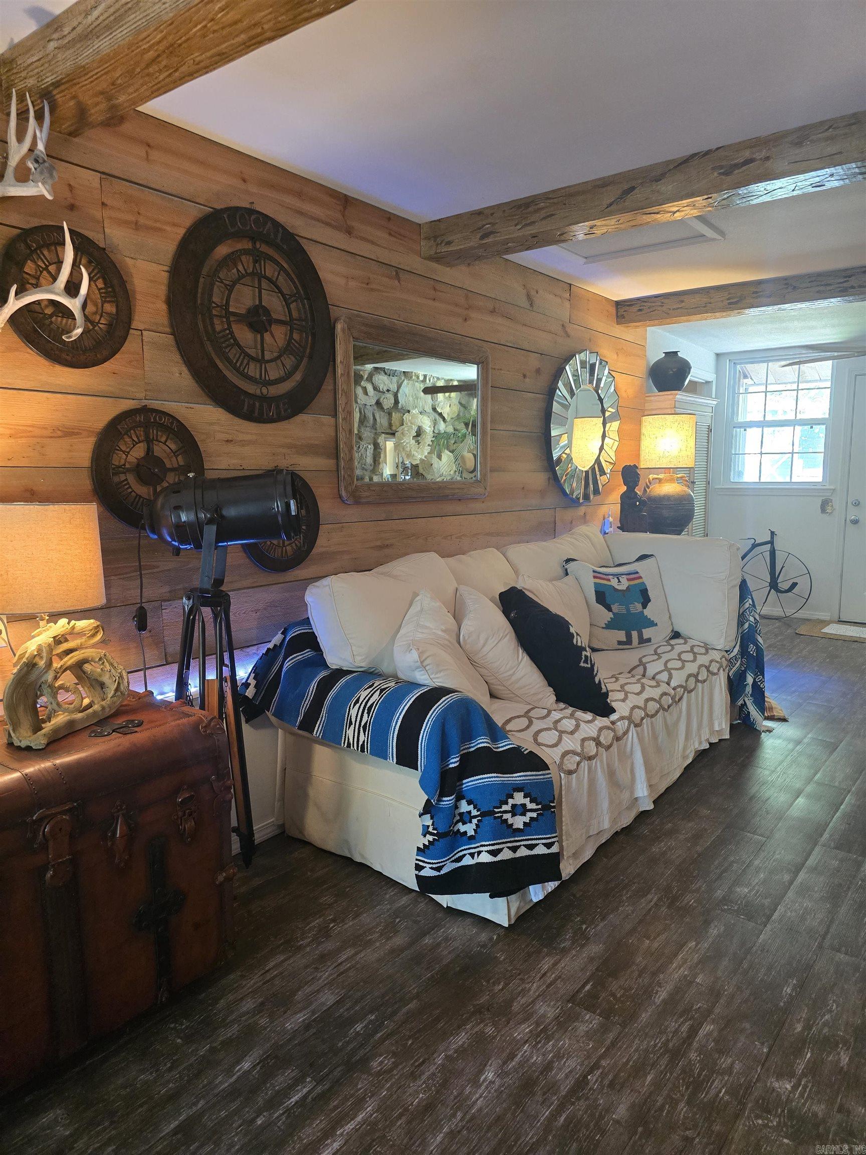 163 Polk Road 659 Mena, AR 71953