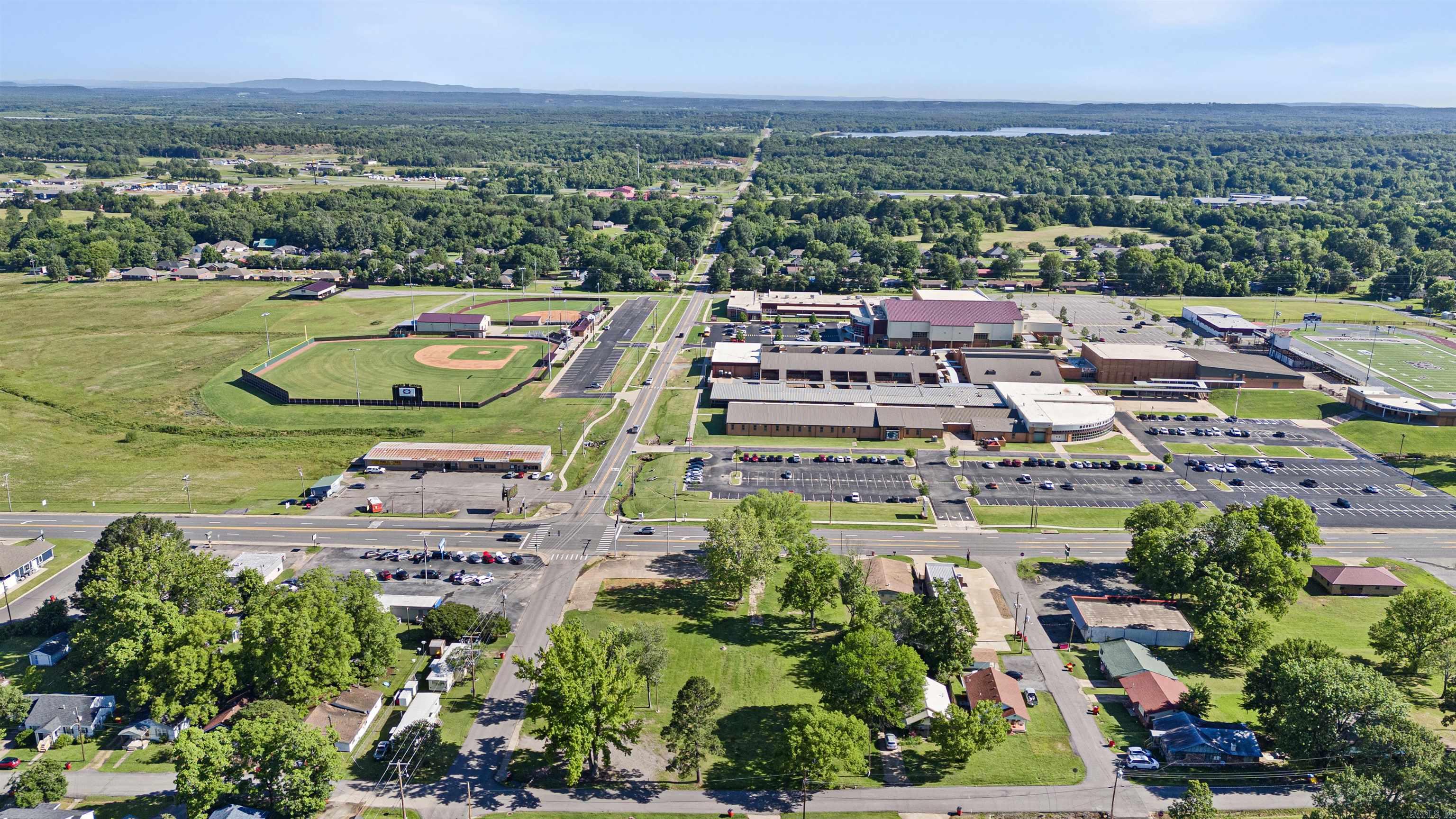 604 E Harding St  Morrilton, AR