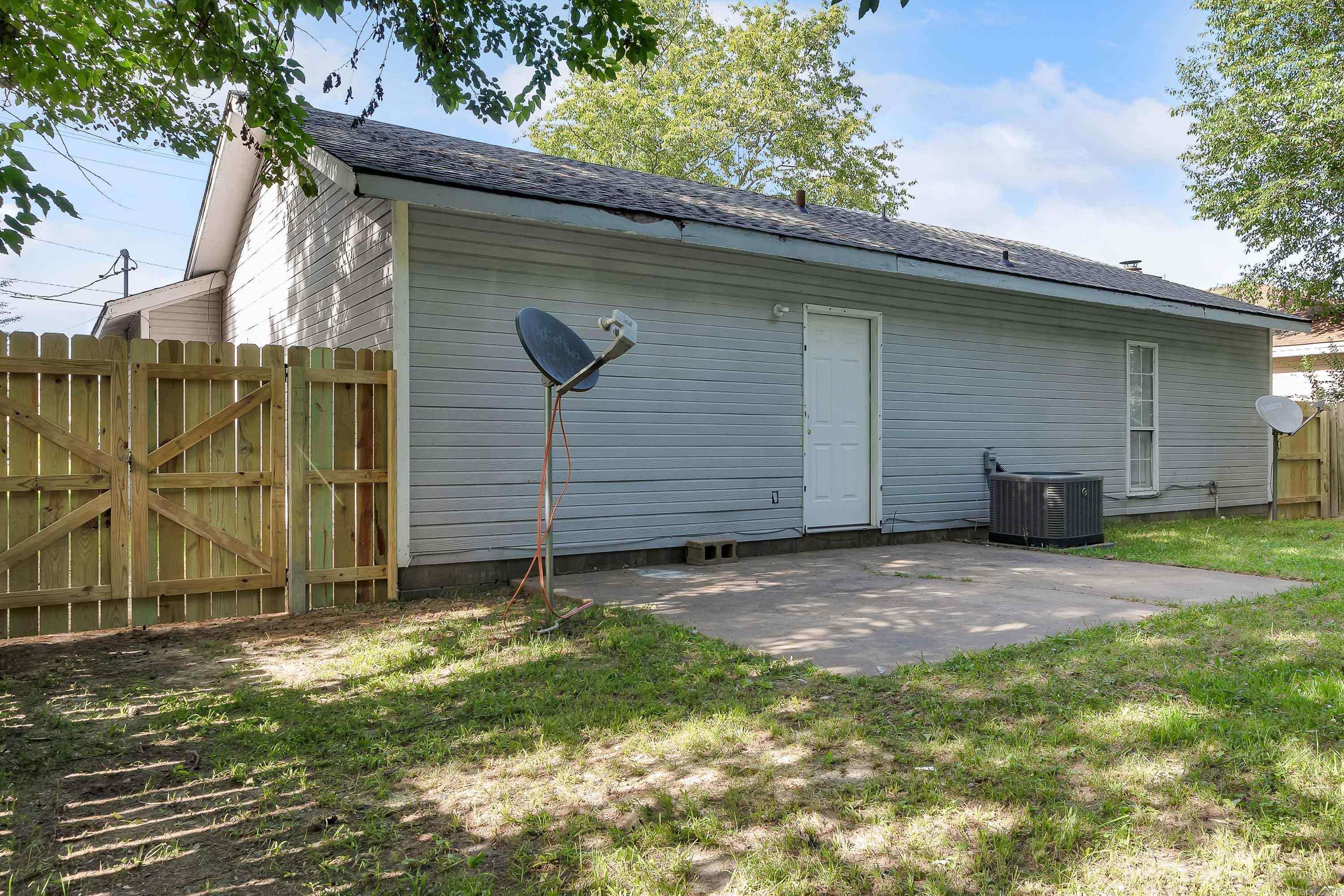 1607 W Washington Avenue Jonesboro, AR 72401