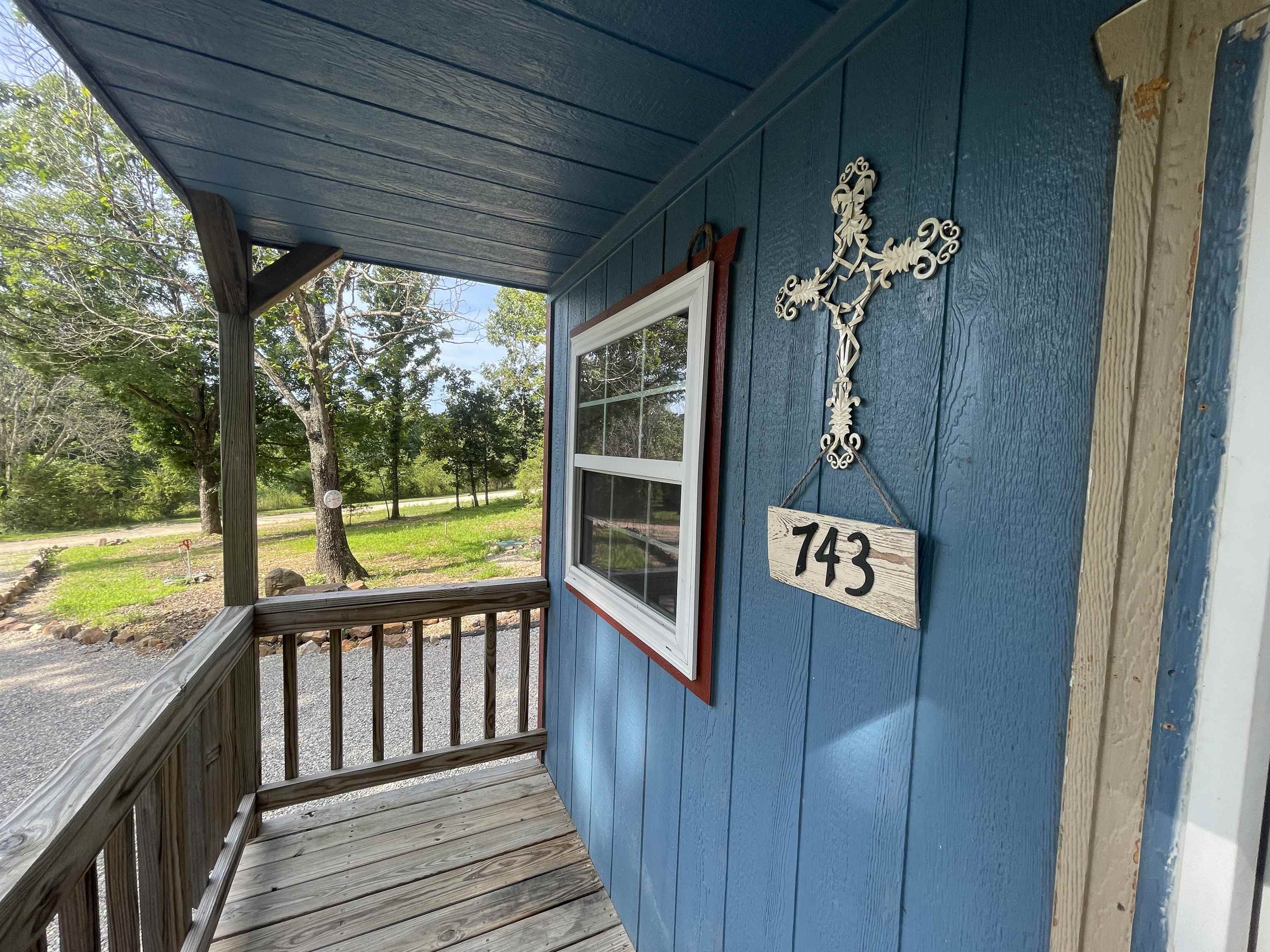 743 The Day  Ash Flat, AR