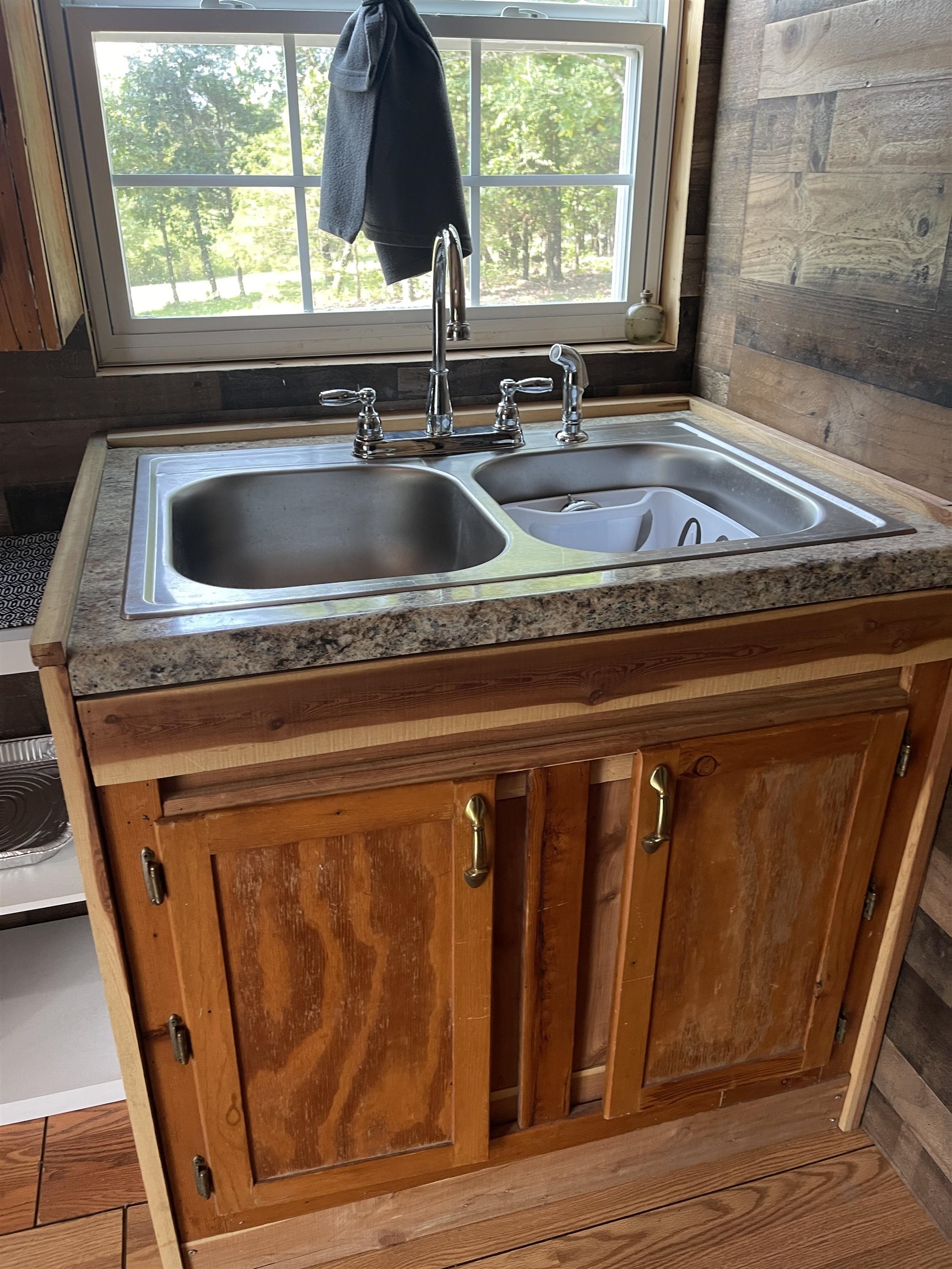 743 The Day  Ash Flat, AR