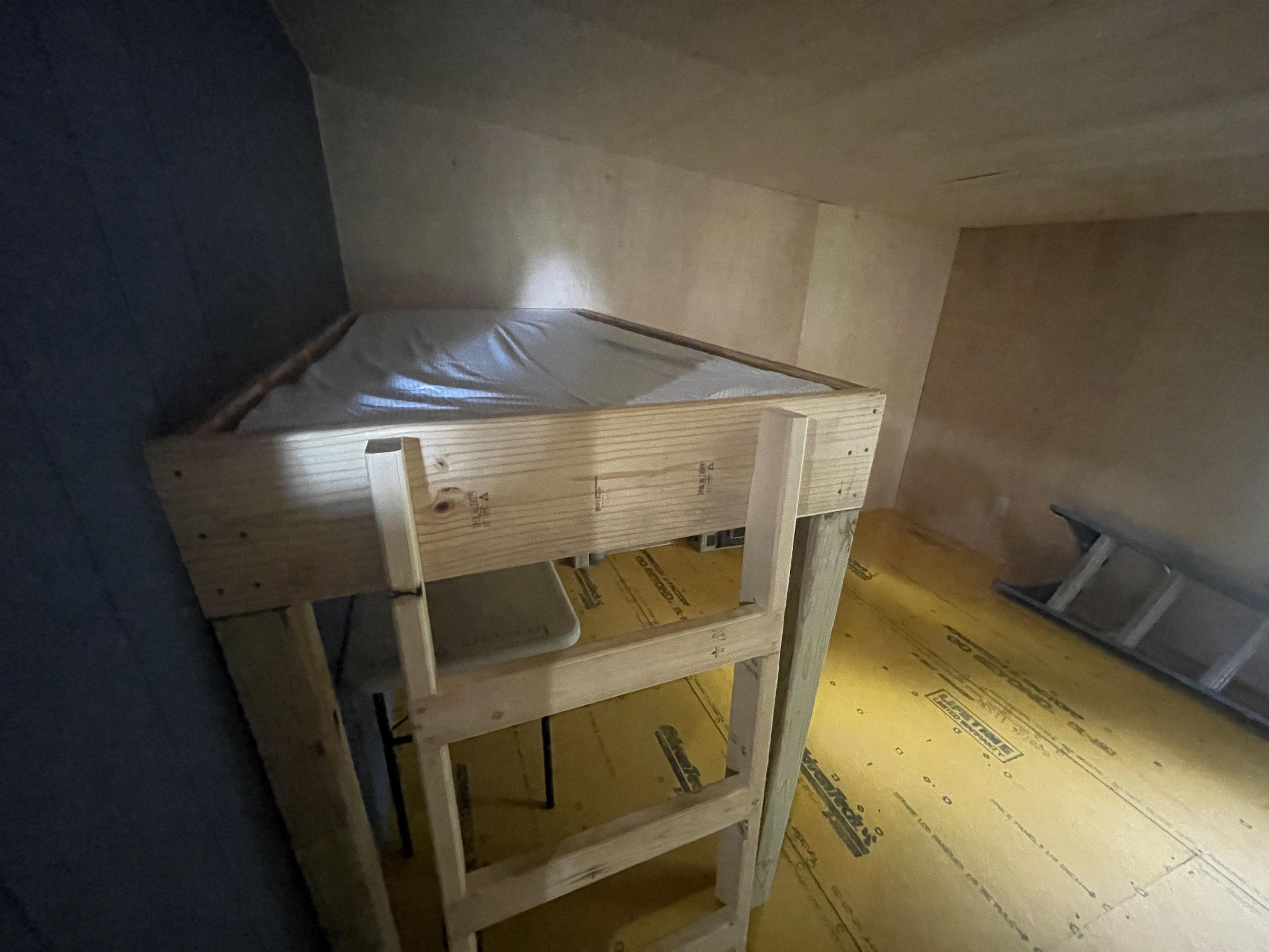 743 The Day  Ash Flat, AR