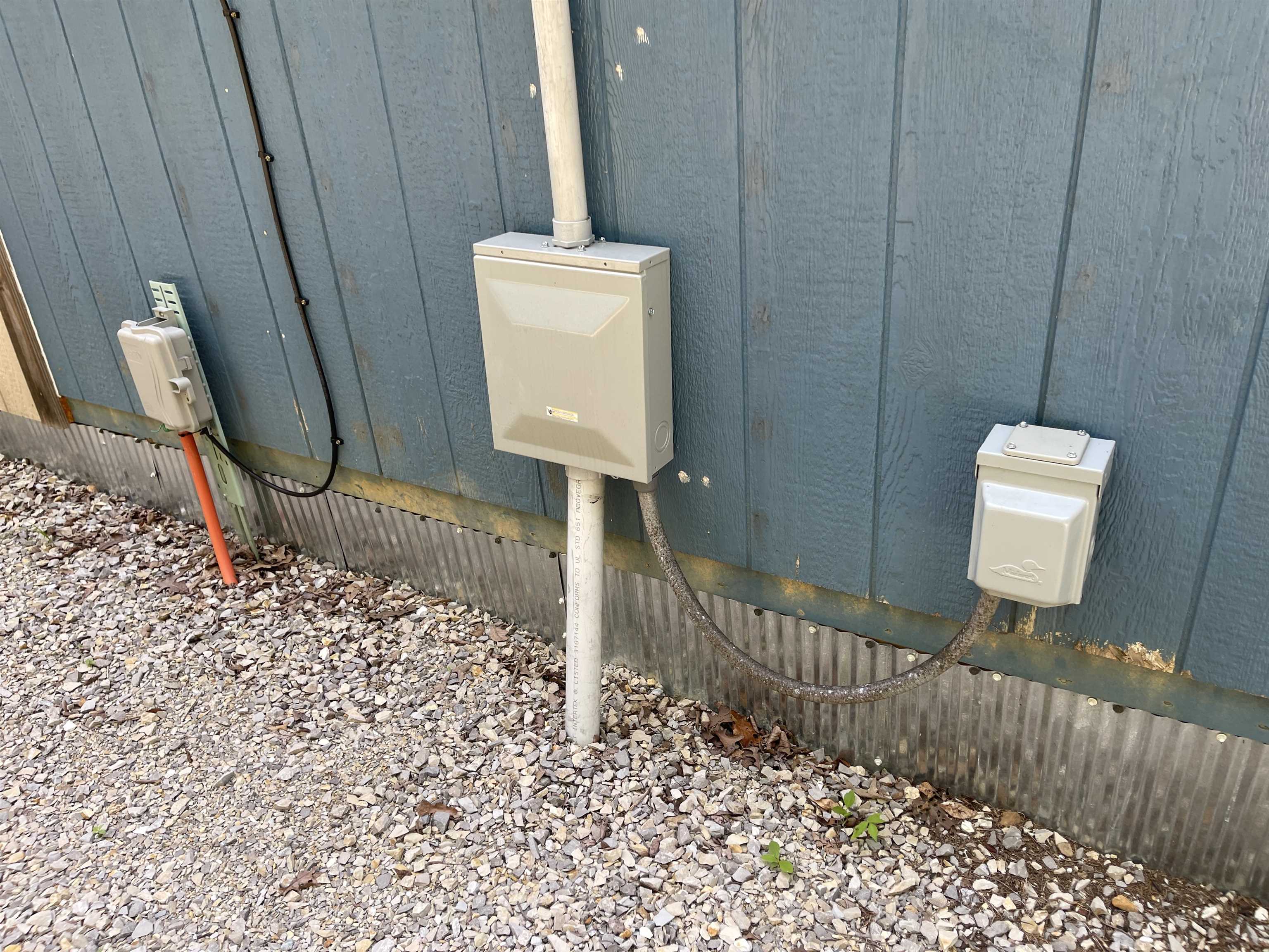 743 The Day  Ash Flat, AR