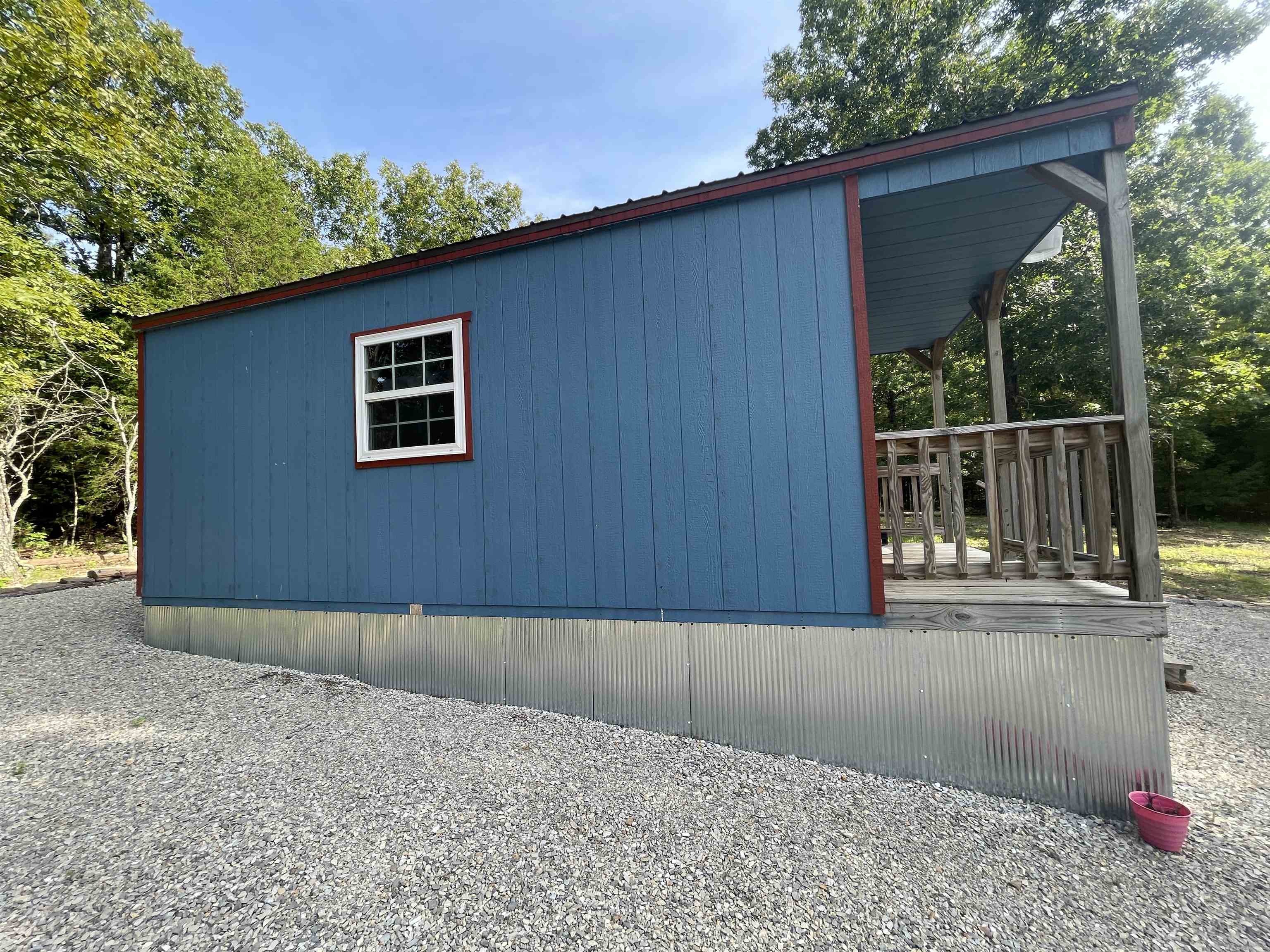 743 The Day  Ash Flat, AR