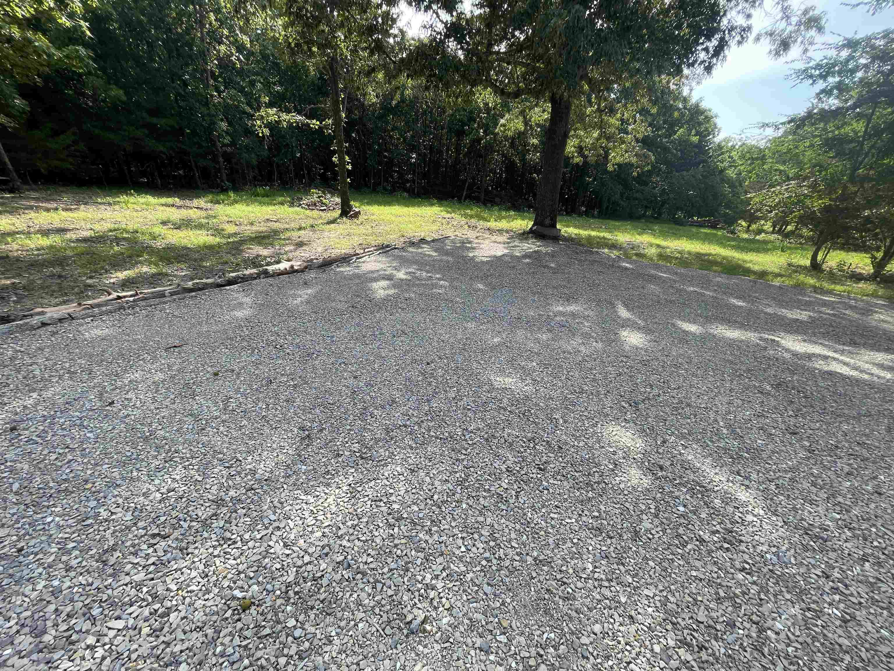 743 The Day  Ash Flat, AR