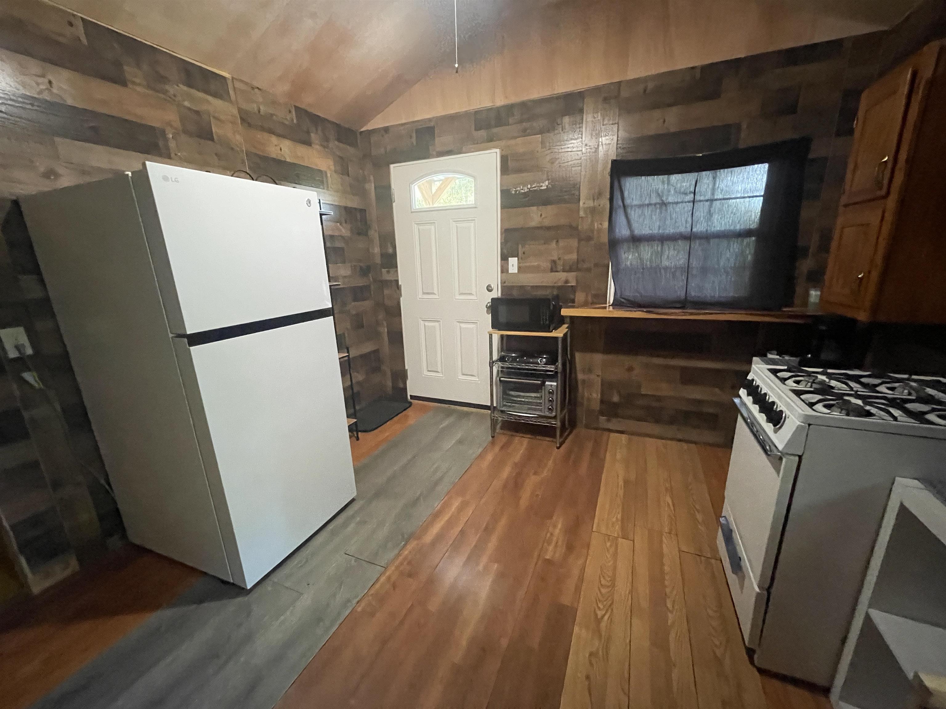 743 The Day  Ash Flat, AR