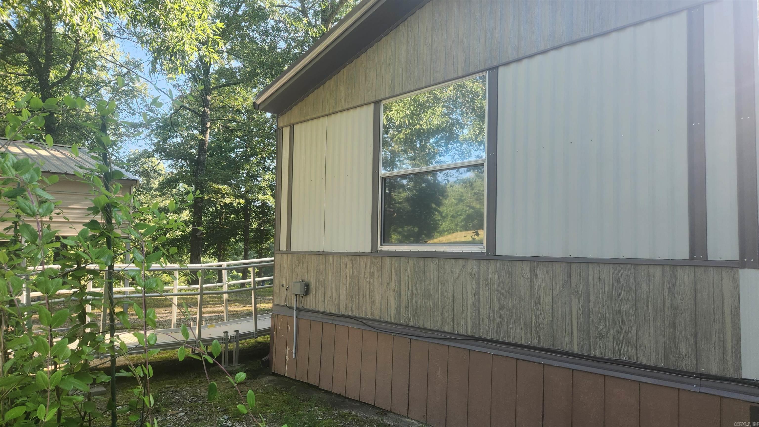 65 Farley Lane  Story, AR