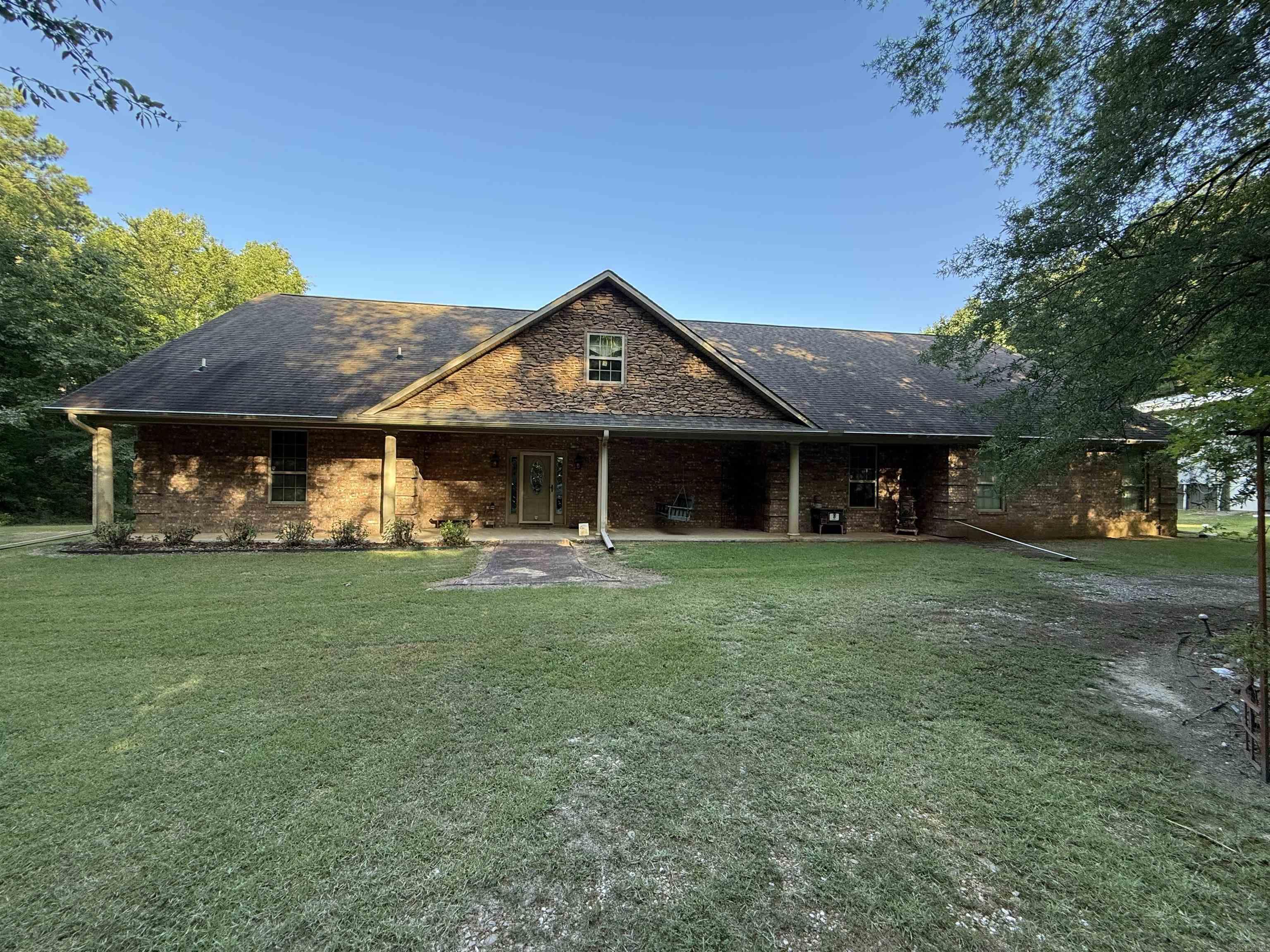 398 Barton Bethel  Nashville, AR