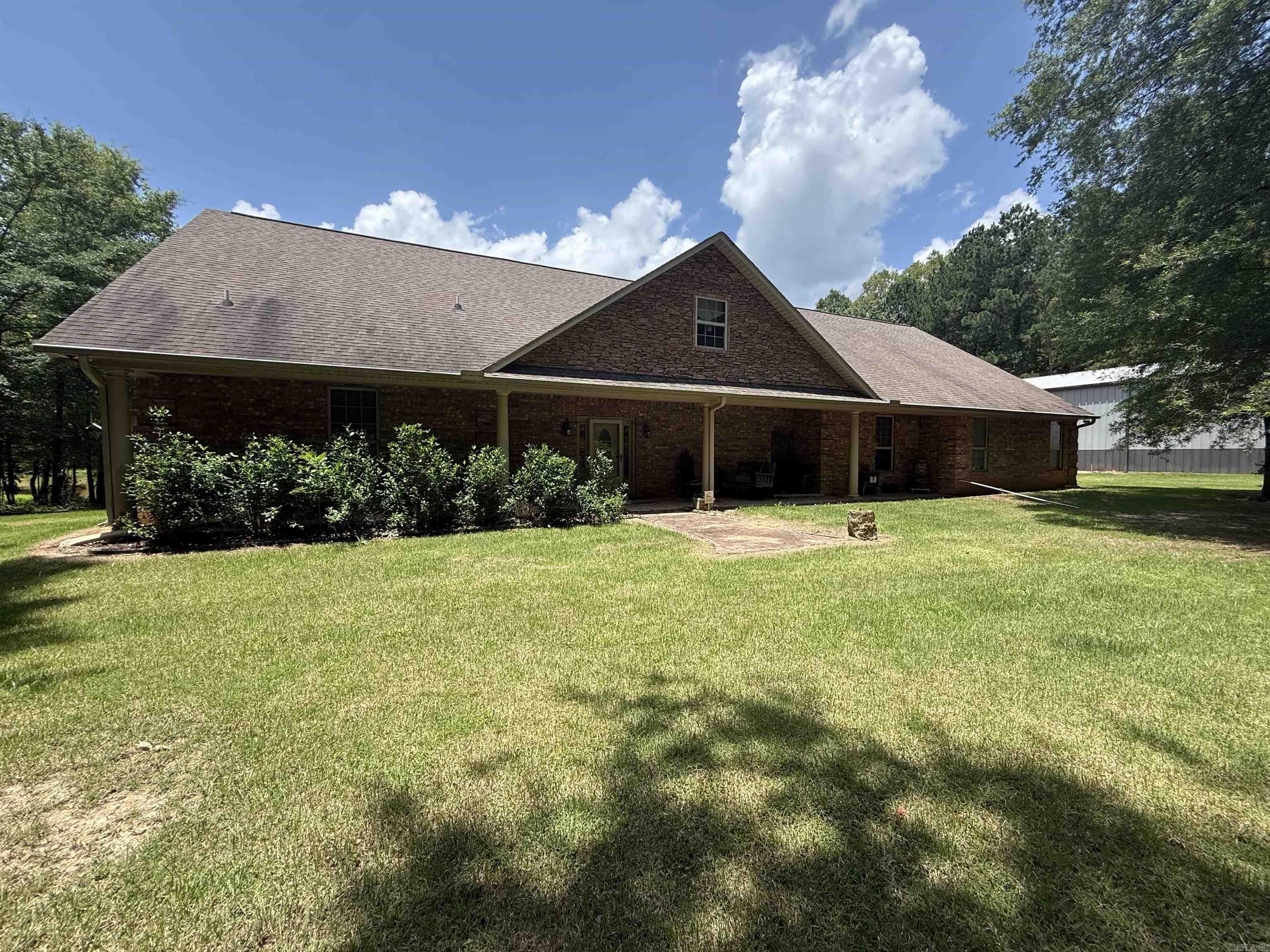 398 Barton Bethel Road Nashville, AR 71852