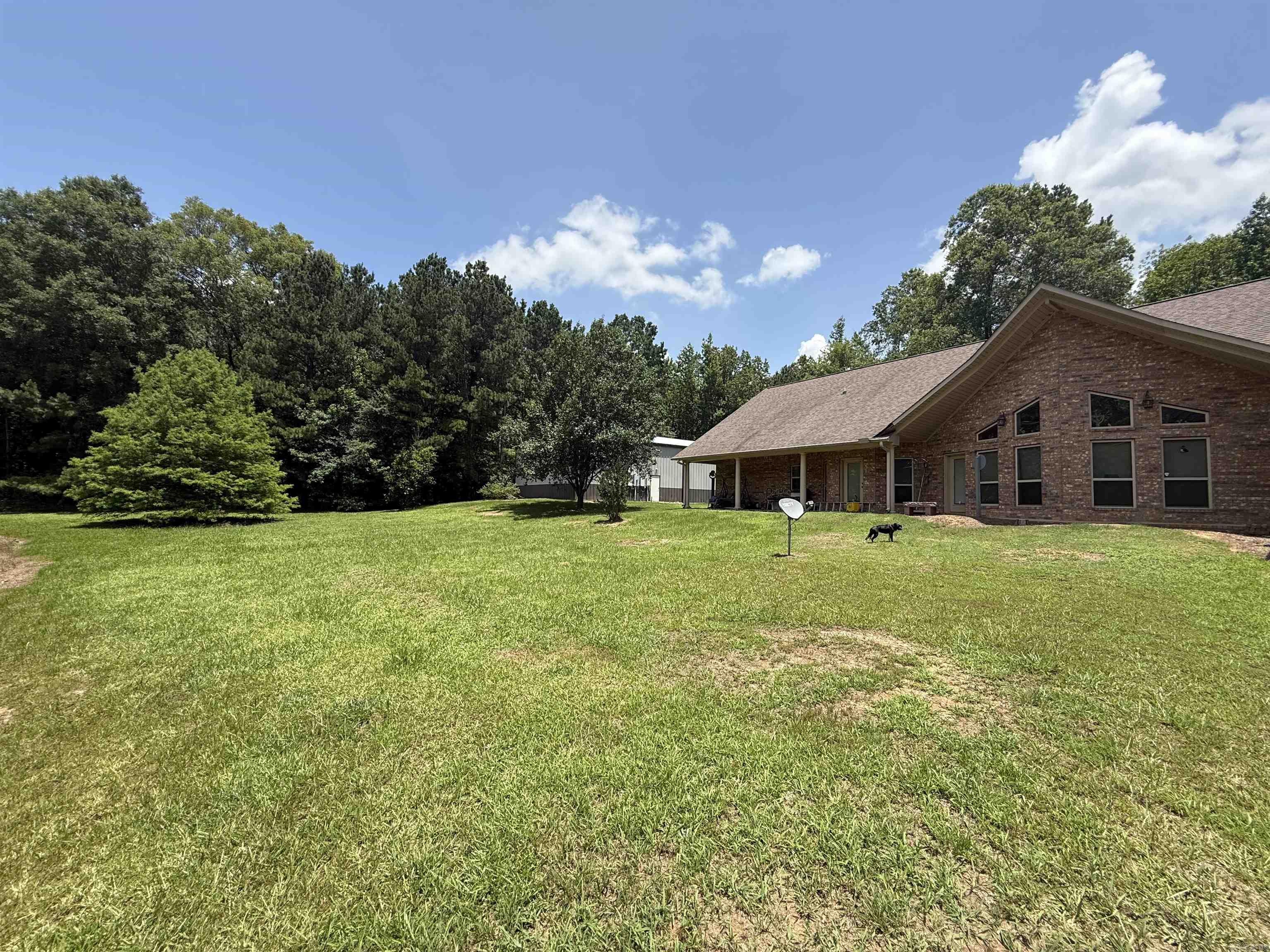 398 Barton Bethel Road Nashville, AR 71852