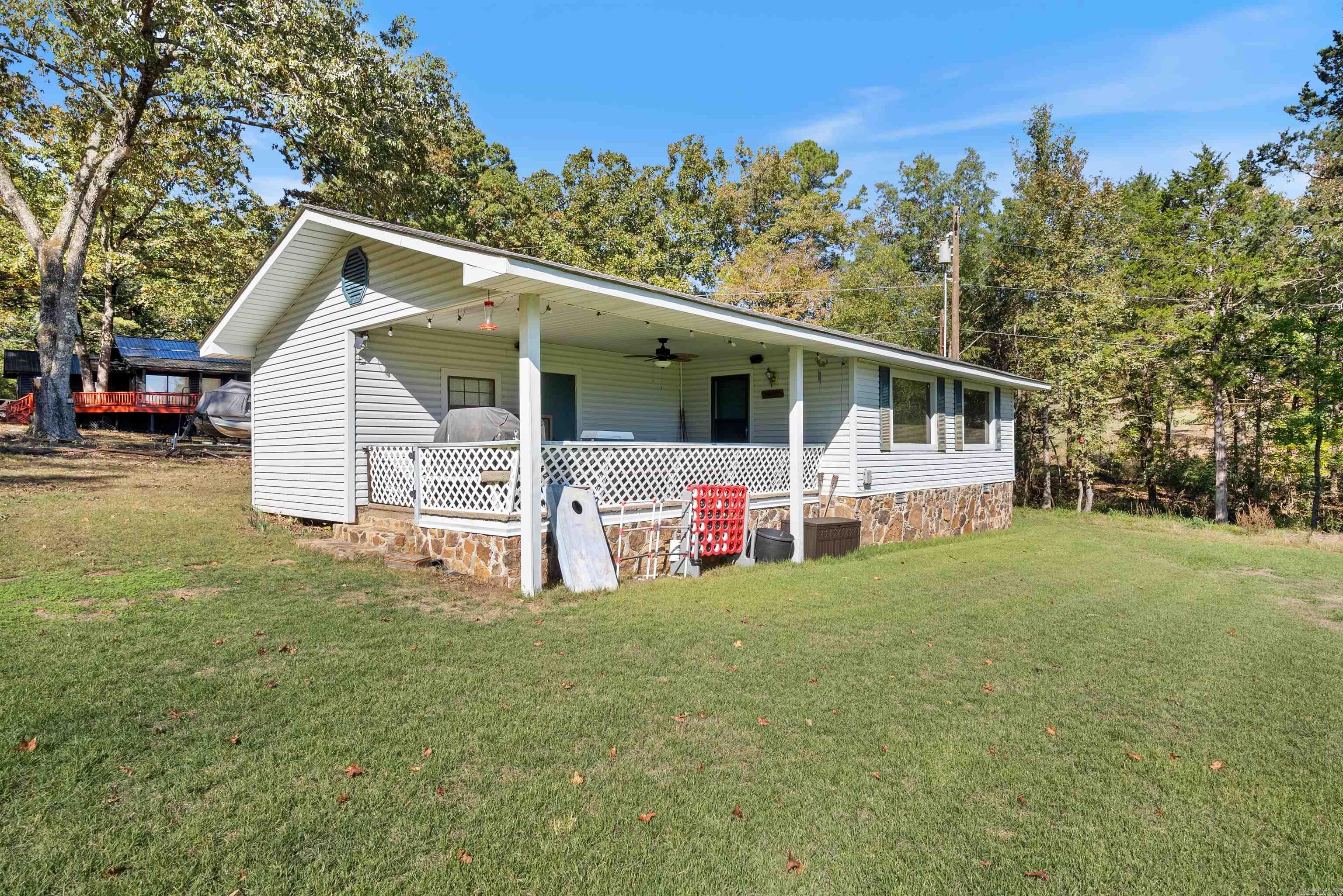 145 Jay Tee Fairfield Bay, AR 72088