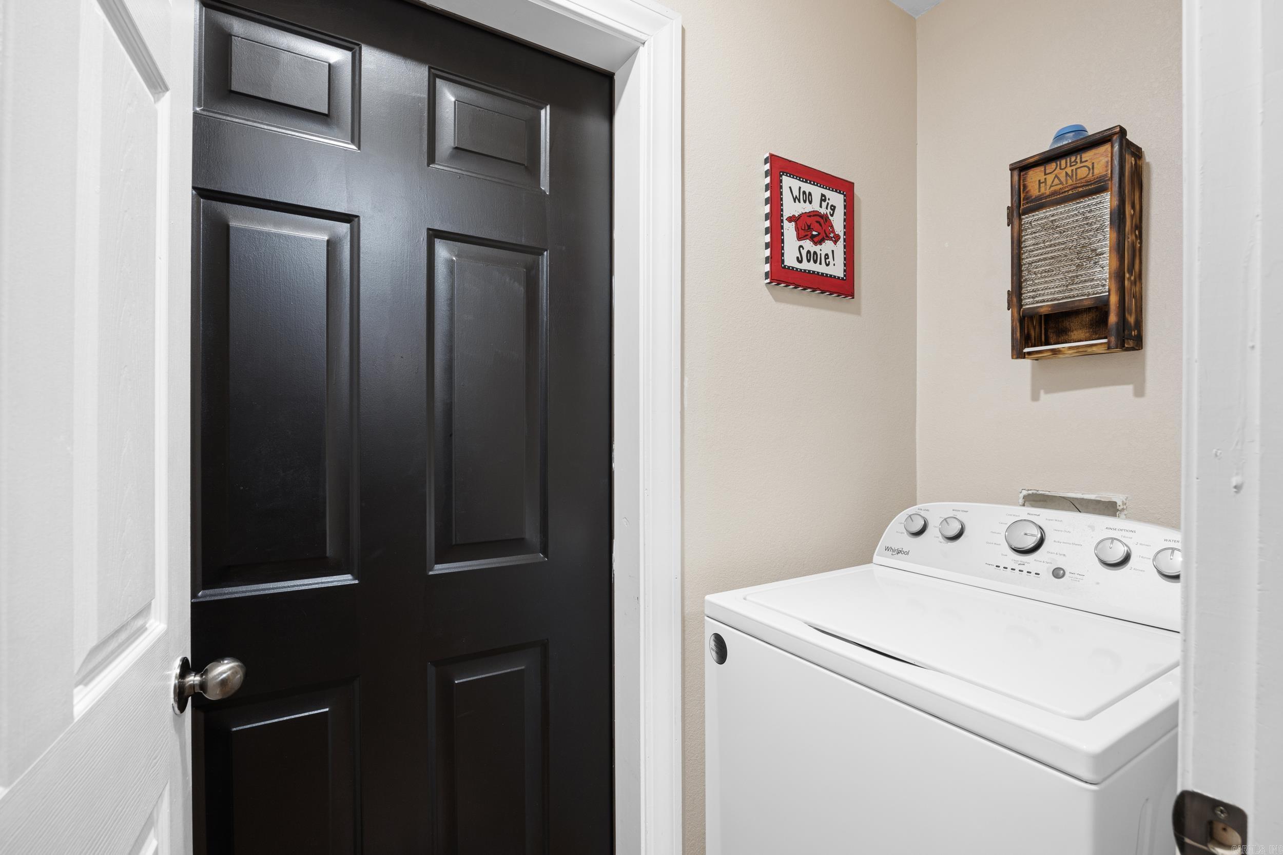 109 Topeka Court Russellville, AR 72802