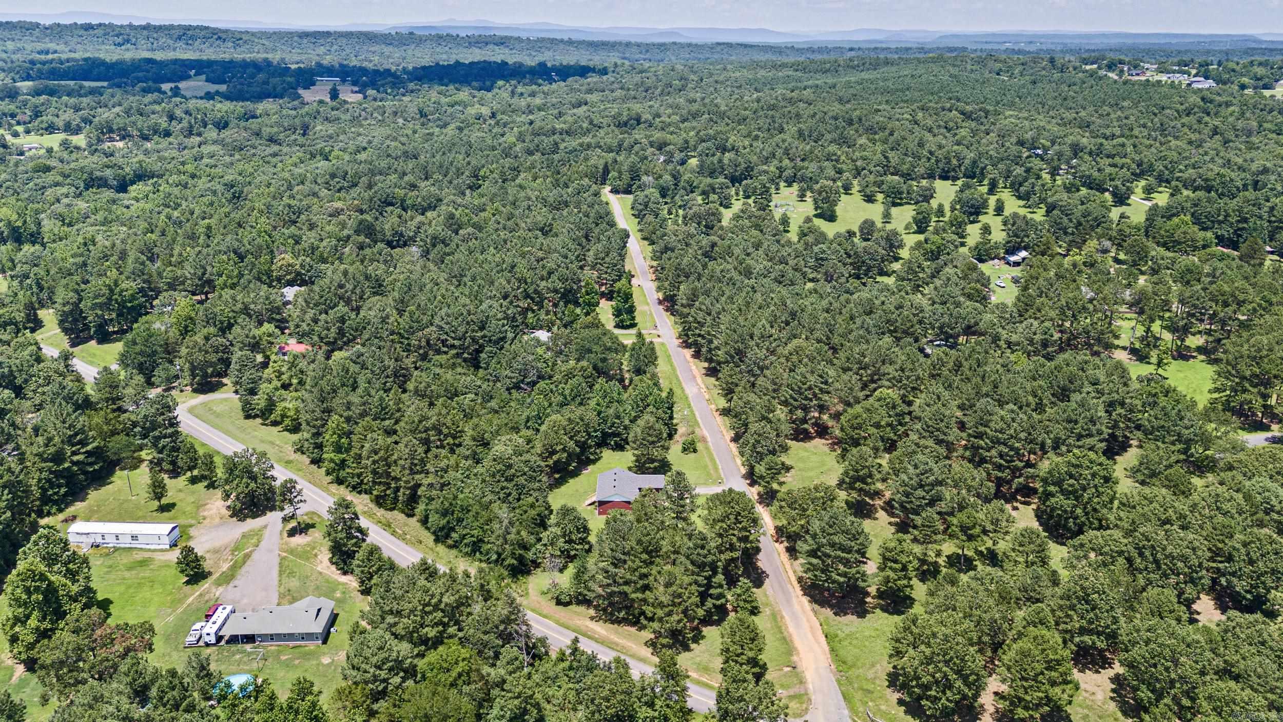 109 Topeka Court Russellville, AR 72802