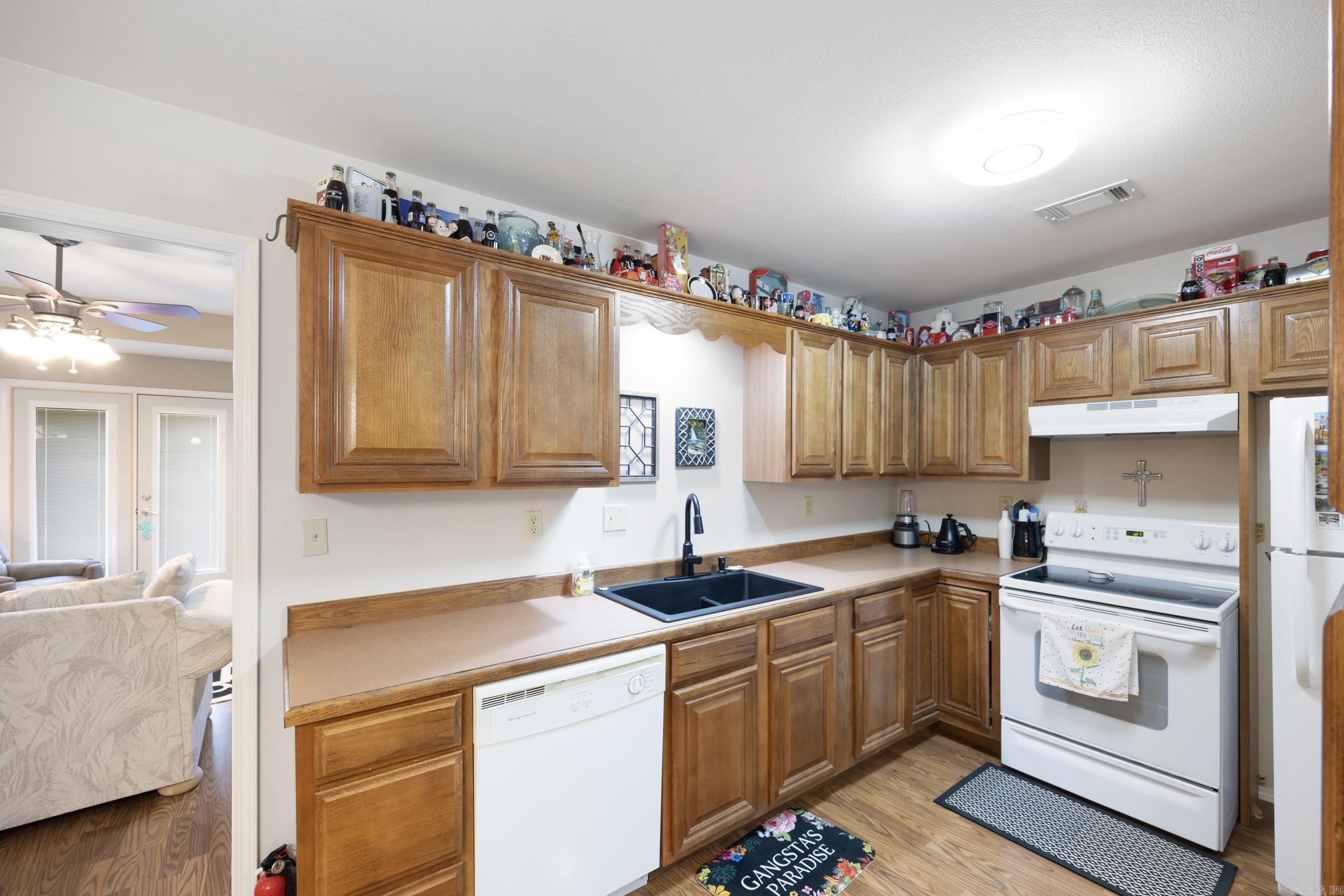 109 Topeka Court Russellville, AR 72802