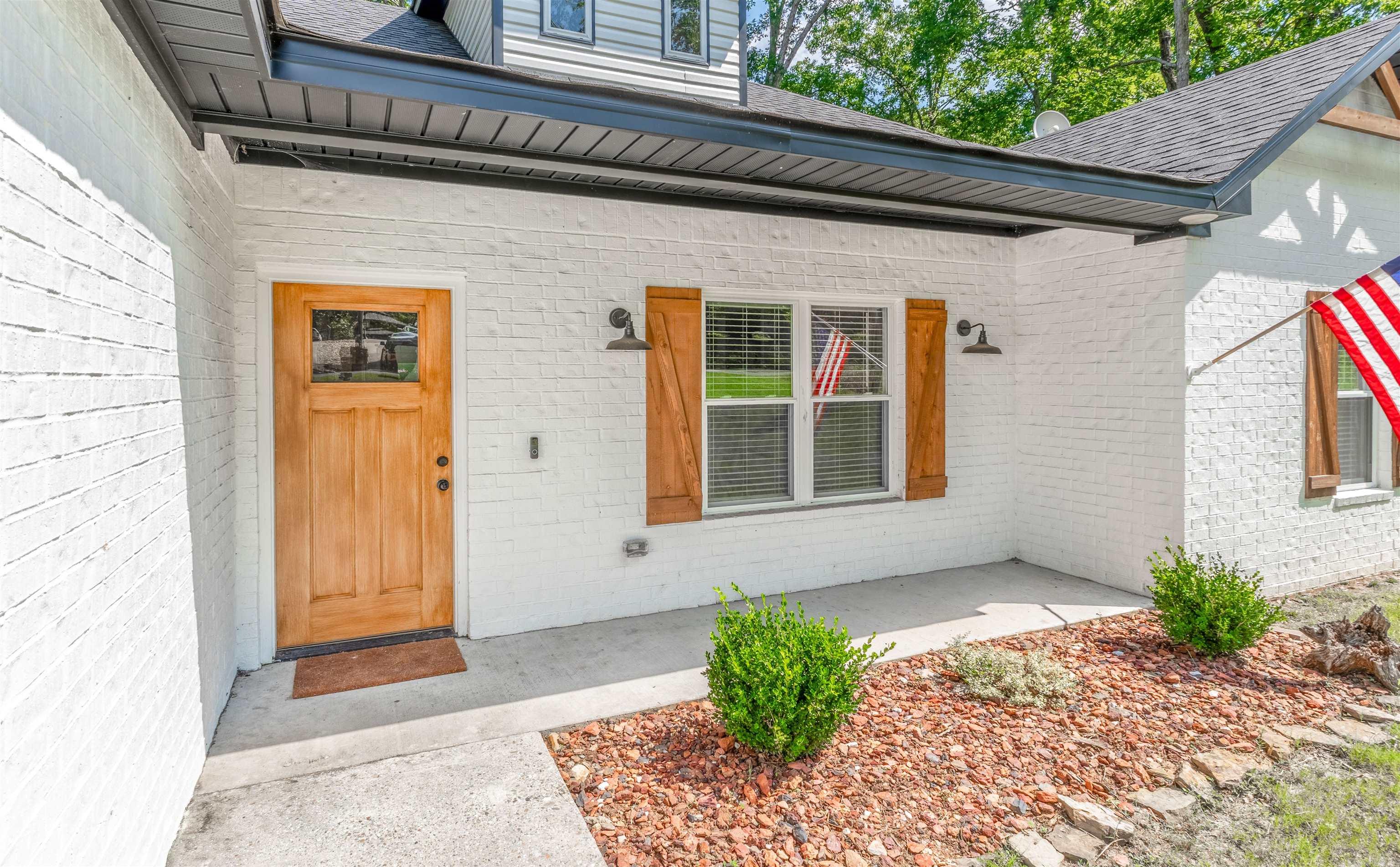 136 Stonebriar Drive Hot Springs, AR 71913-7745