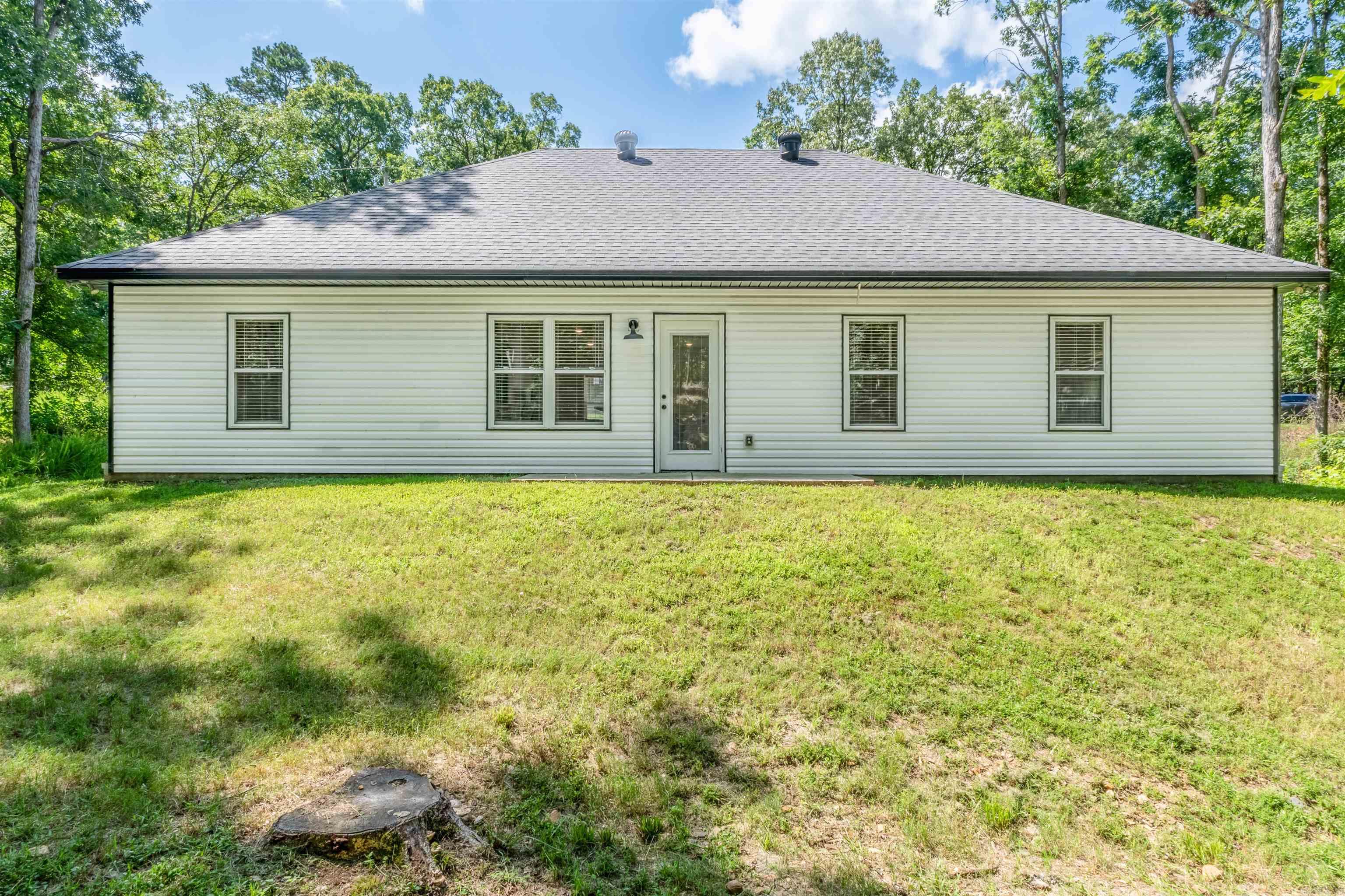 136 Stonebriar Drive Hot Springs, AR 71913-7745