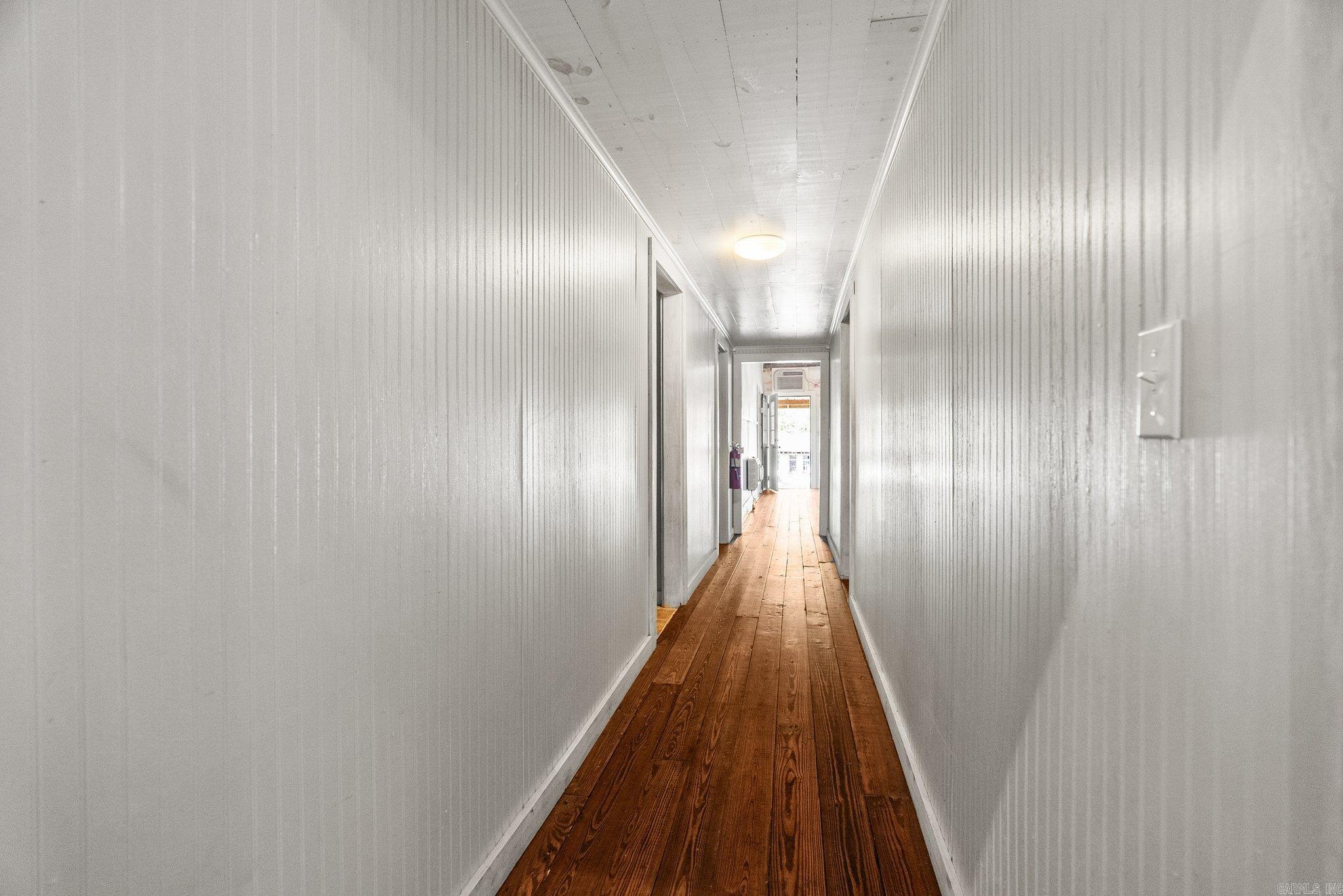 414 Main Street  Leslie, AR