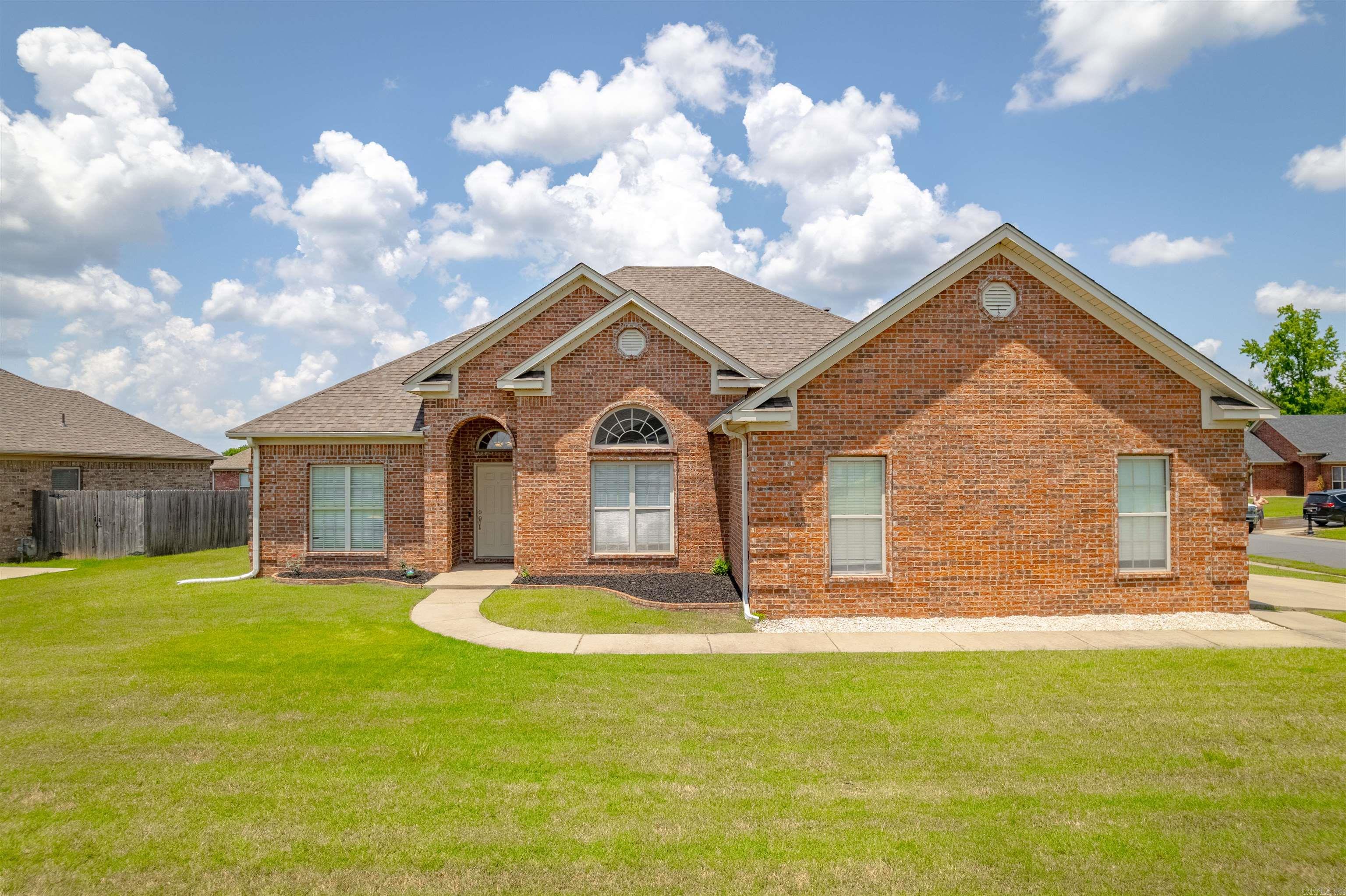 2351 Lakeshore Lane
