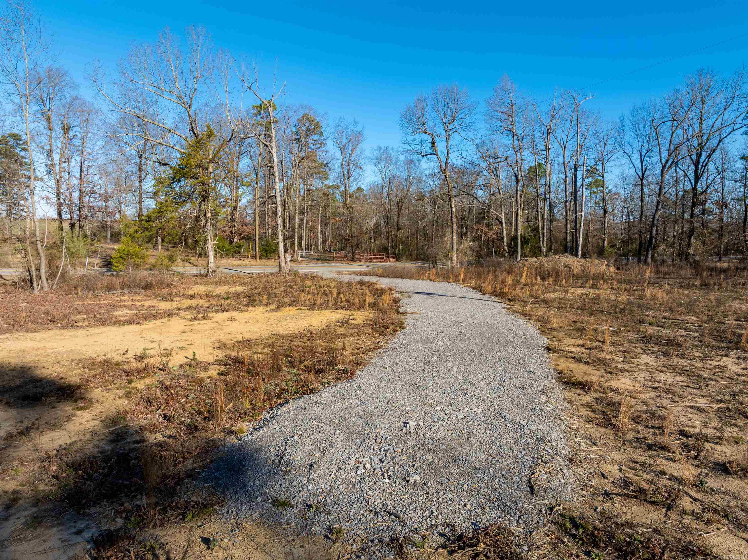 4027 Blackland Road  Pleasant Plains, AR