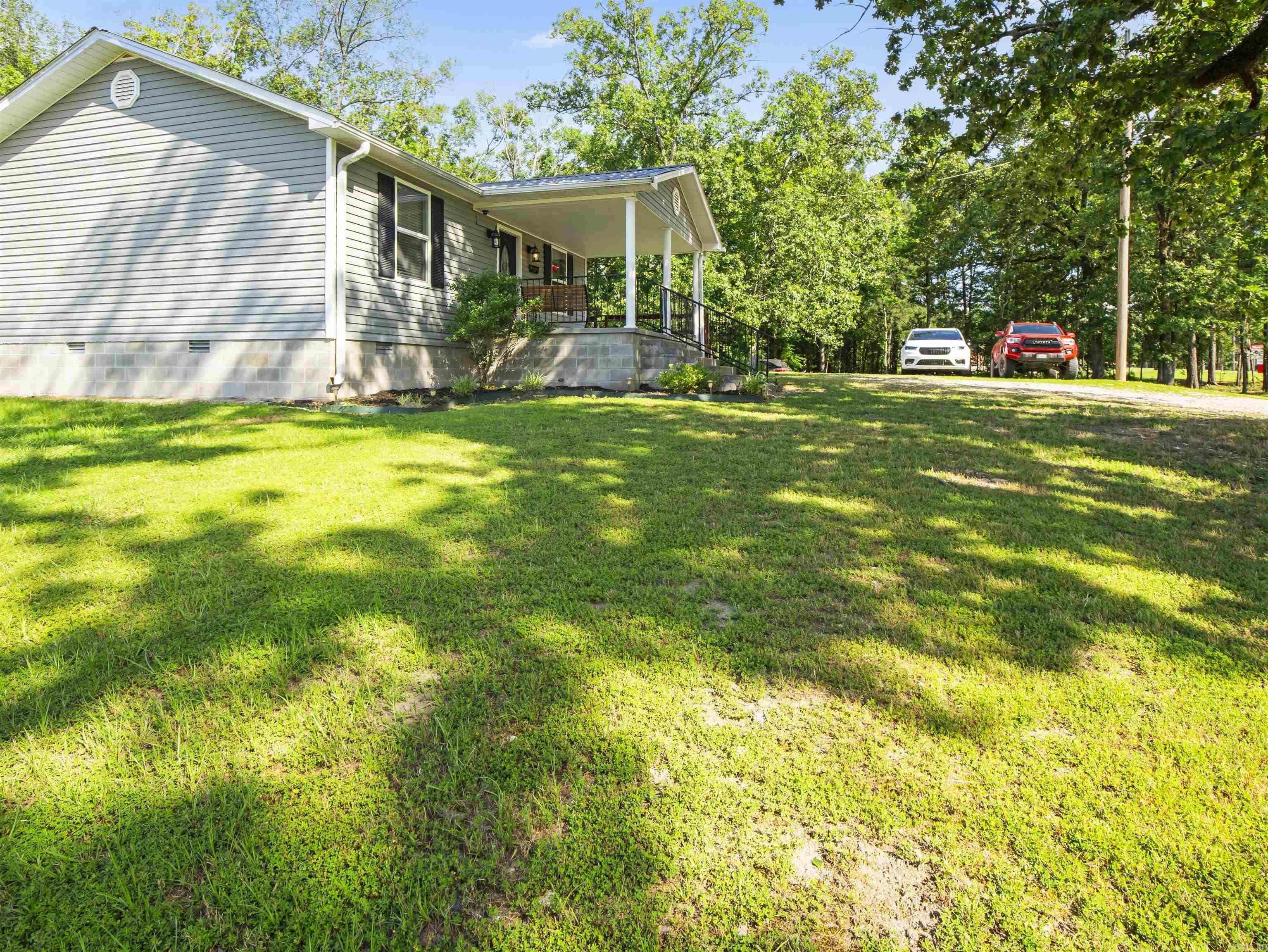 6973 Highway 7  Bismarck, AR