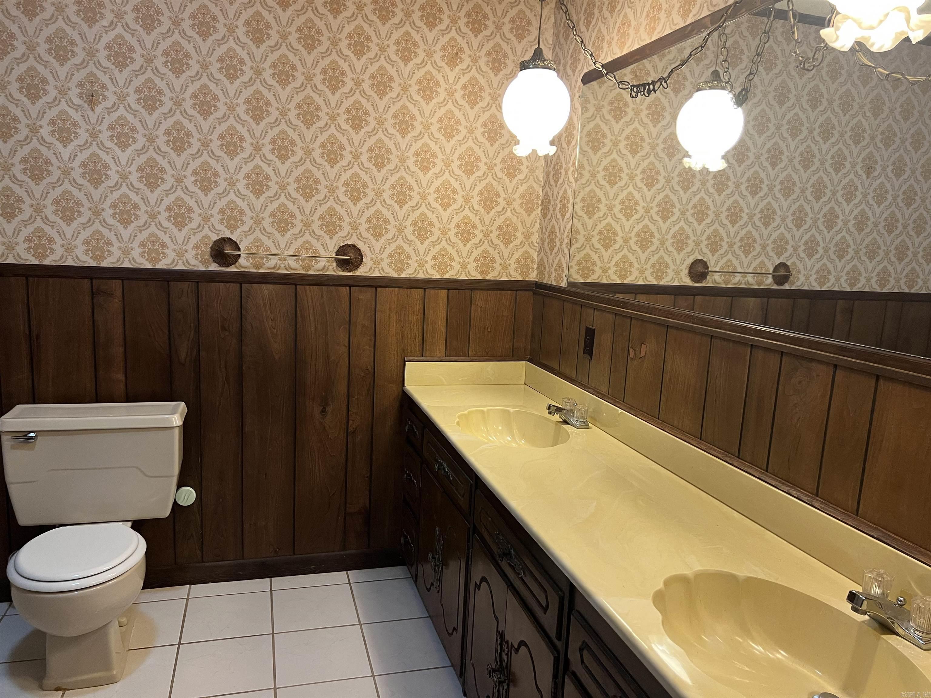 101 Fairway Drive Bald Knob, AR 72010