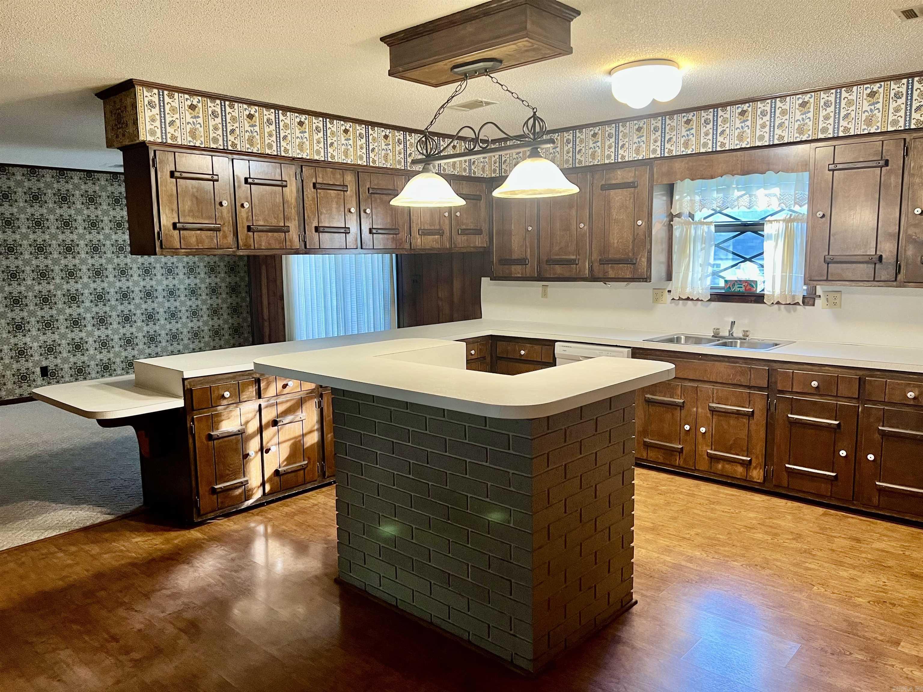 101 Fairway Drive Bald Knob, AR 72010