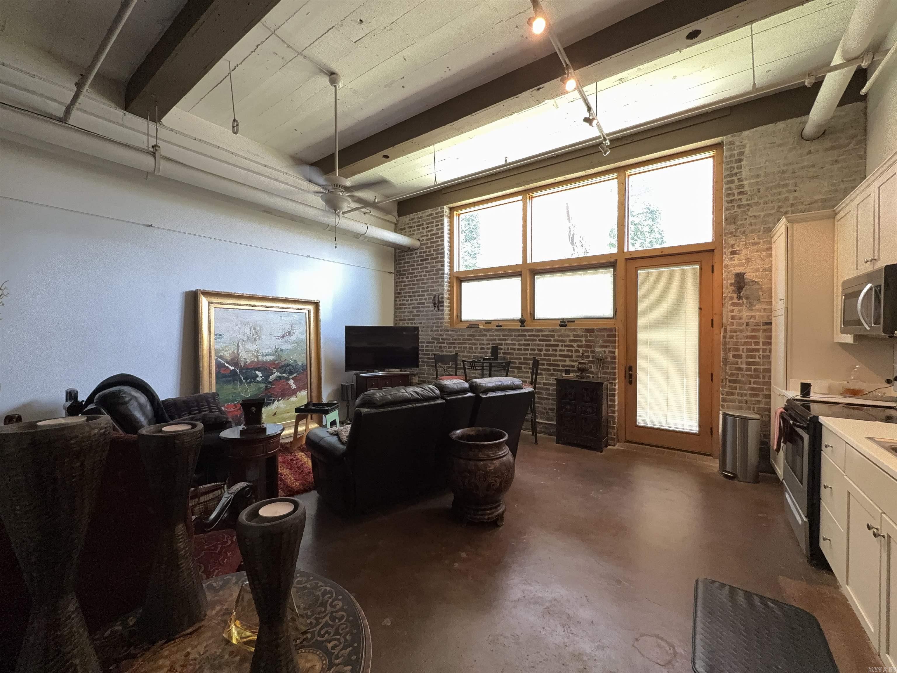 423 E 3Rd St Courtyard 5  Little Rock, AR