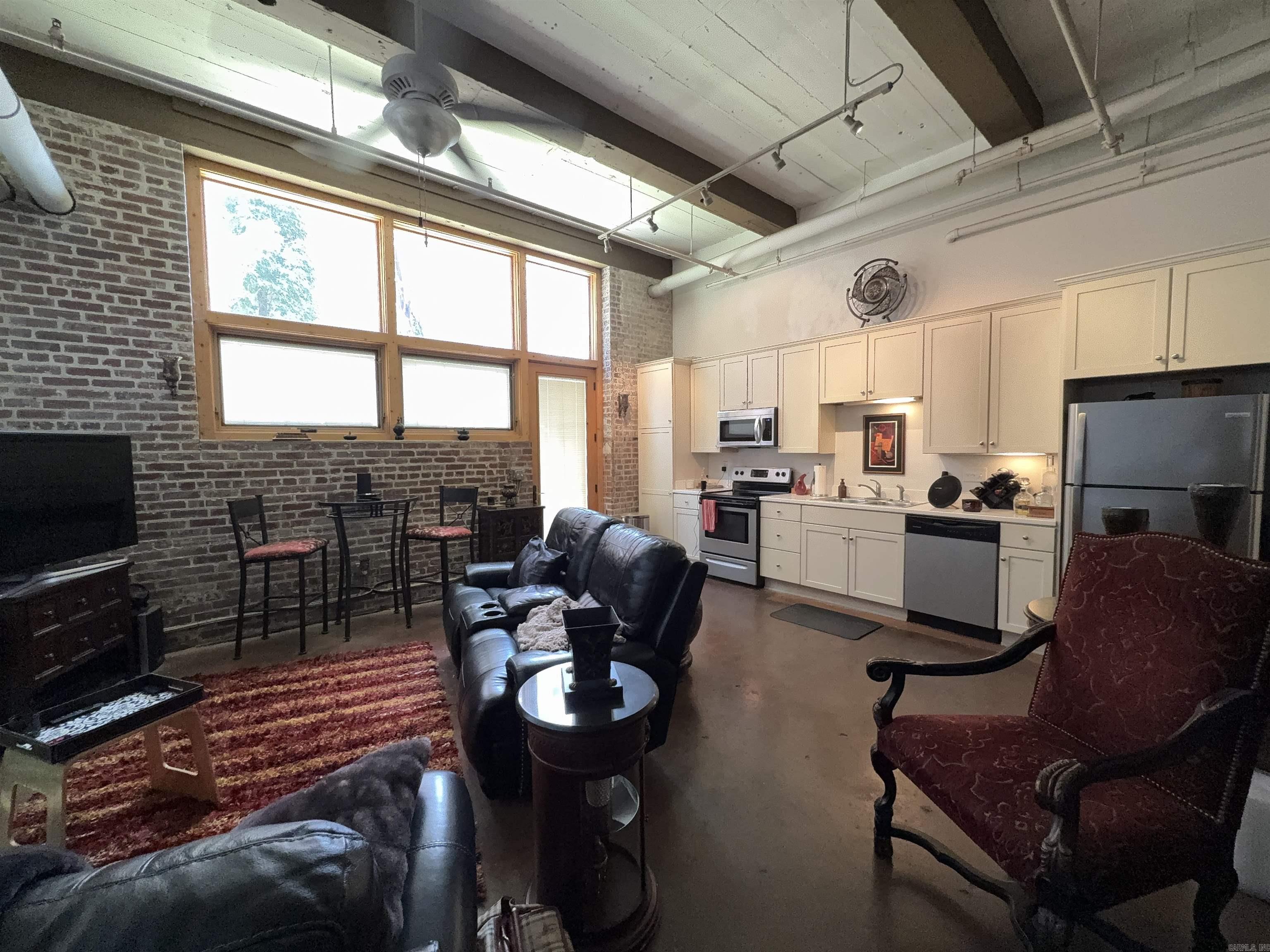 423 E 3Rd St Courtyard 5  Little Rock, AR