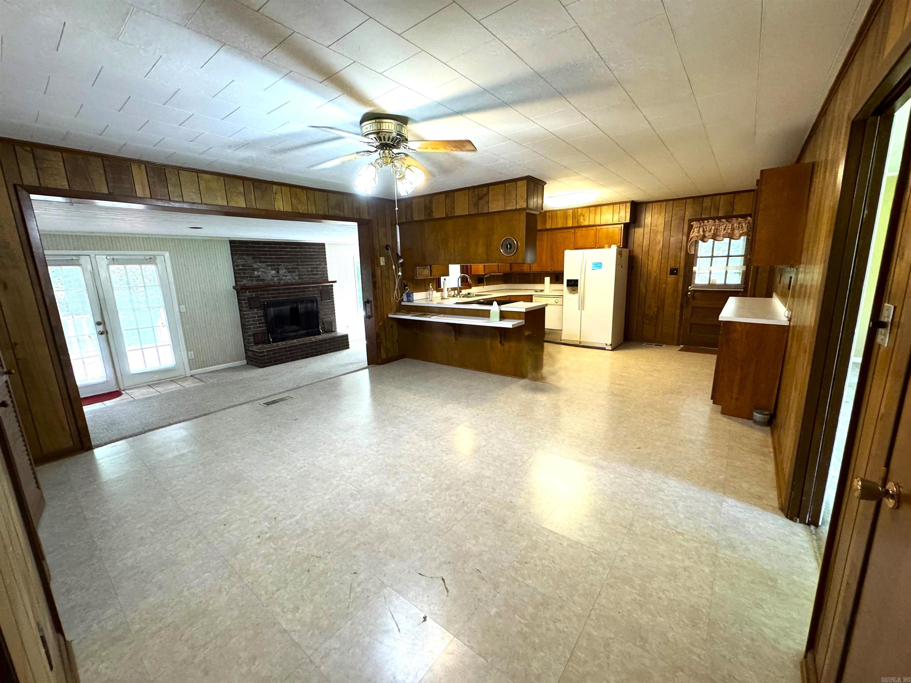 937 Homecrest Drive Piggott, AR 72454