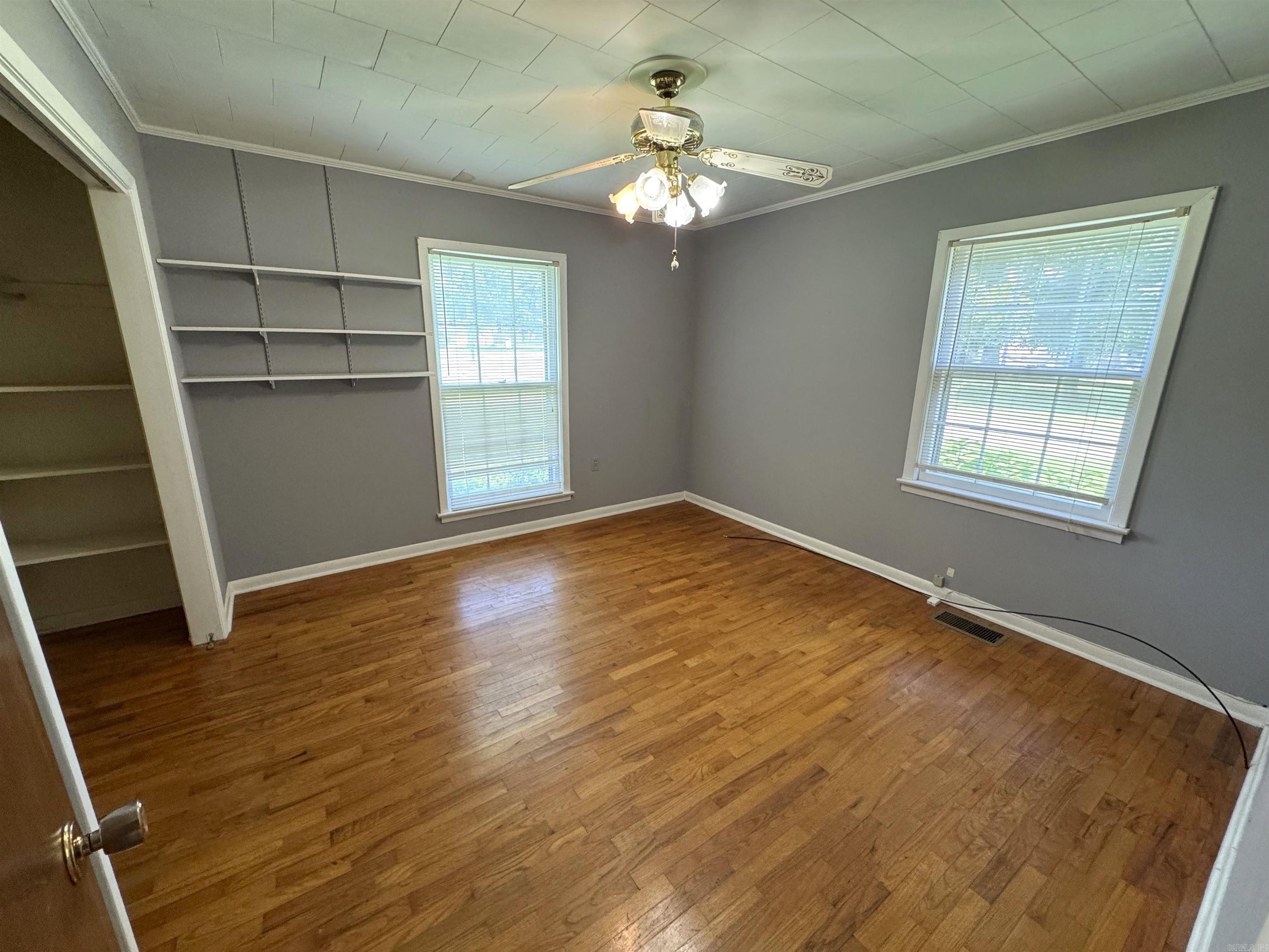 937 Homecrest Drive Piggott, AR 72454