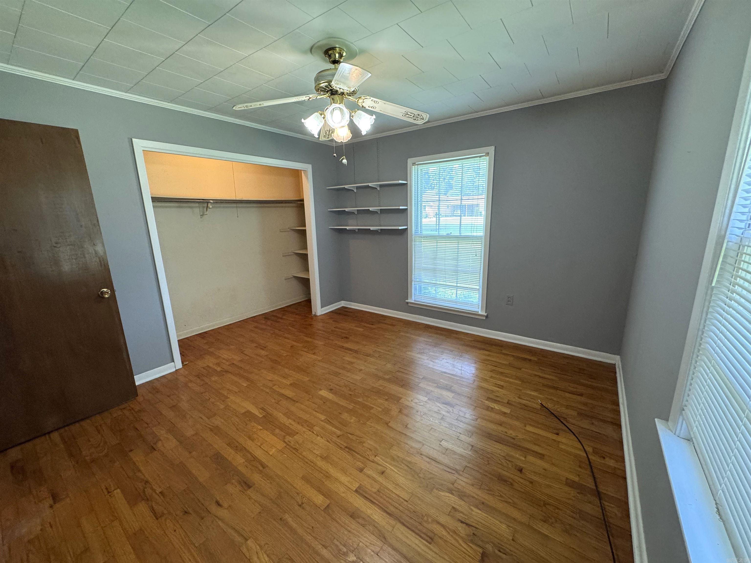 937 Homecrest Drive Piggott, AR 72454