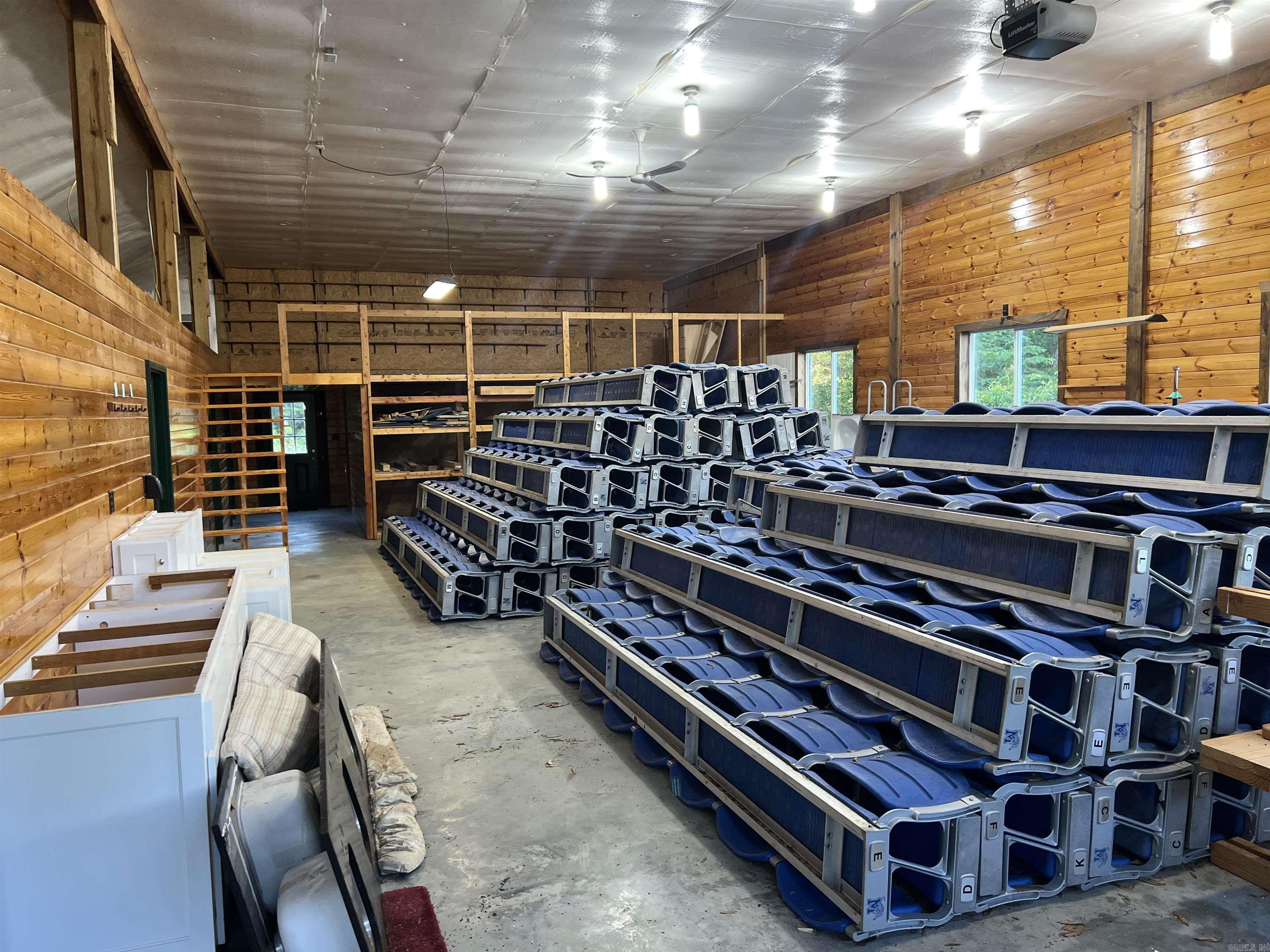 263 NC 3951 Marble Falls, AR 72648