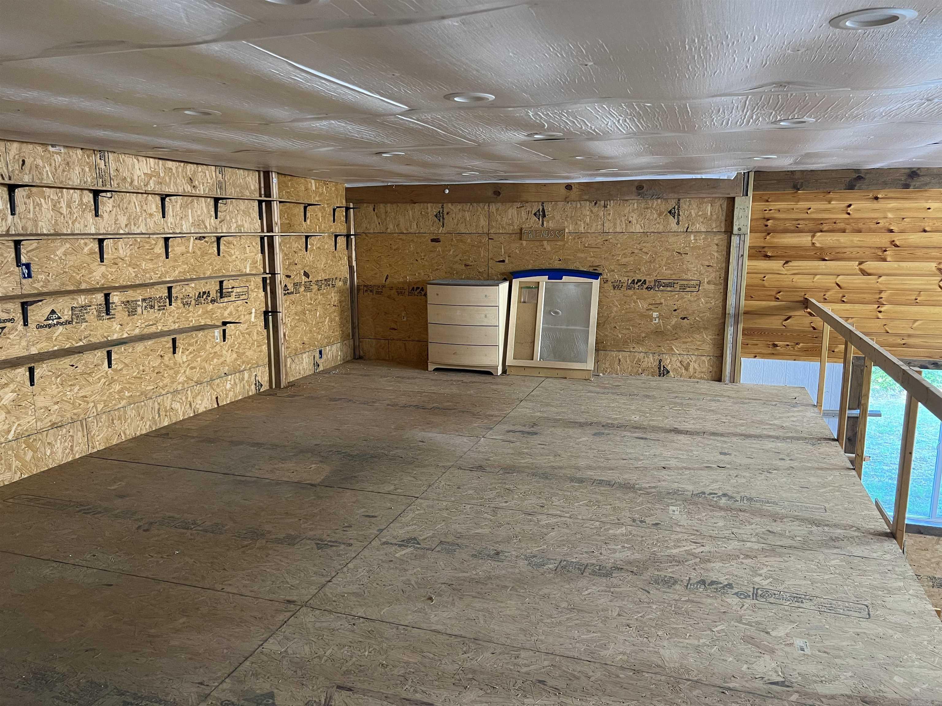 263 NC 3951 Marble Falls, AR 72648