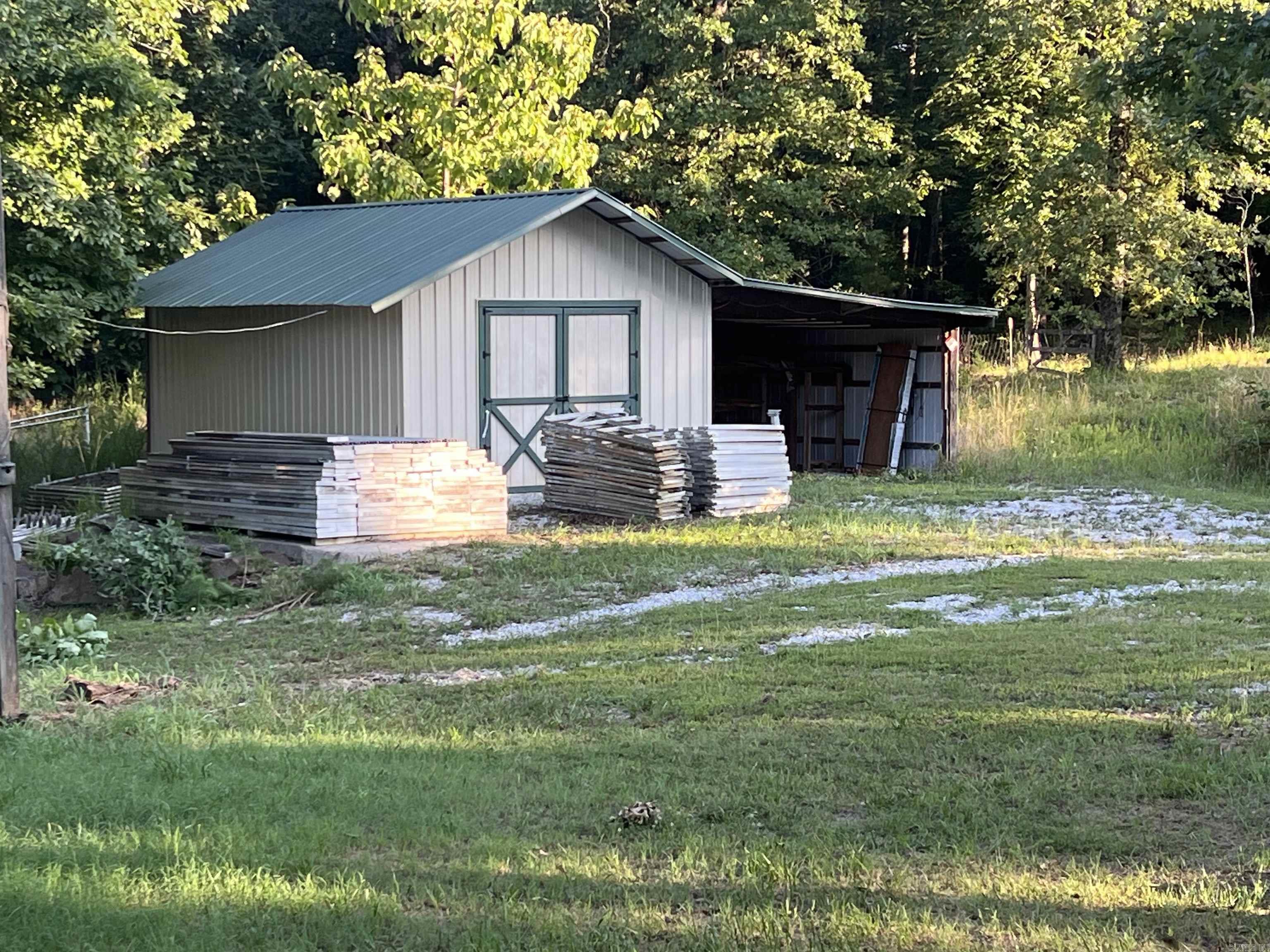 263 NC 3951 Marble Falls, AR 72648