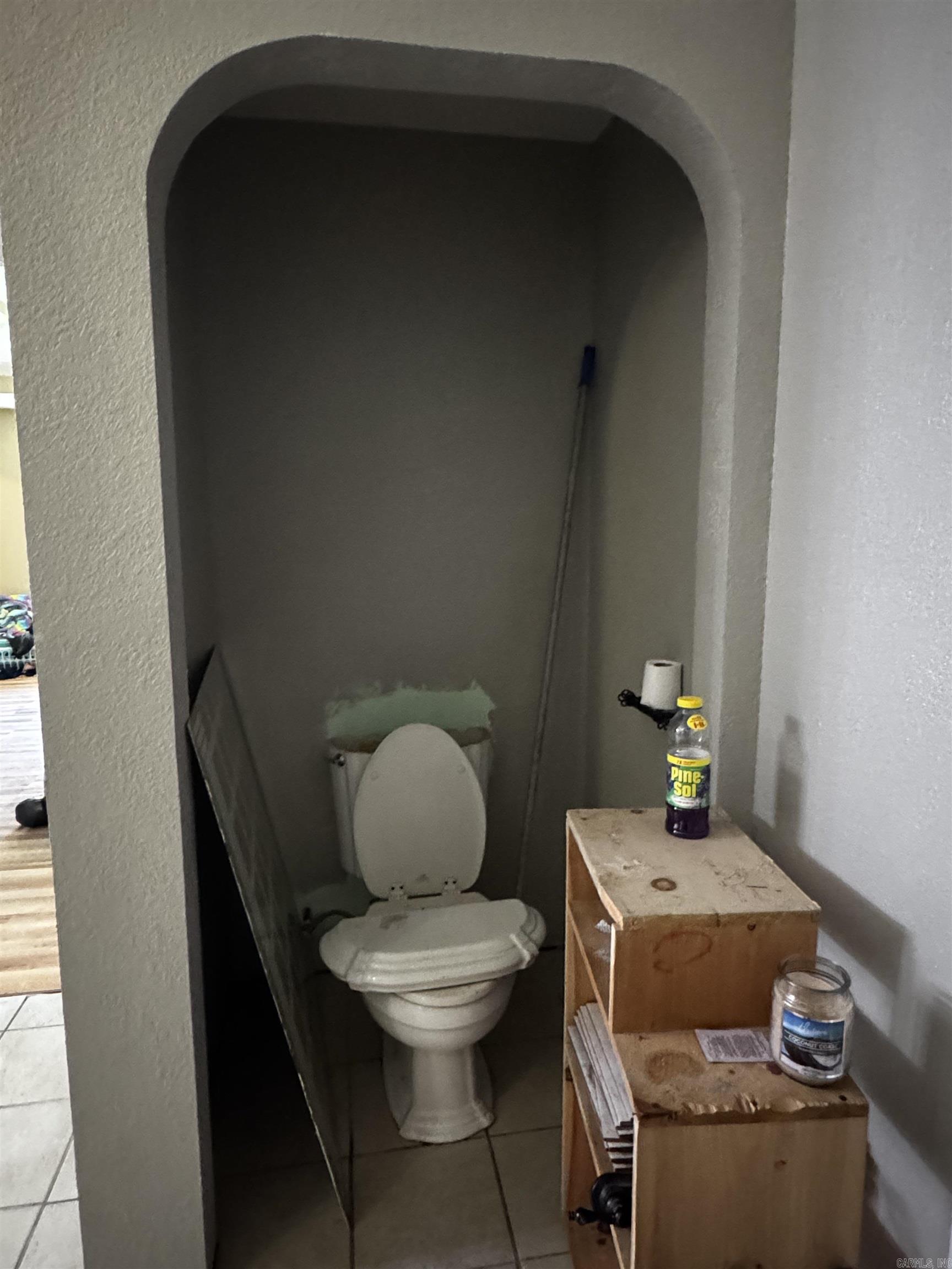 9052/9048 Highway 64  Hartman, AR