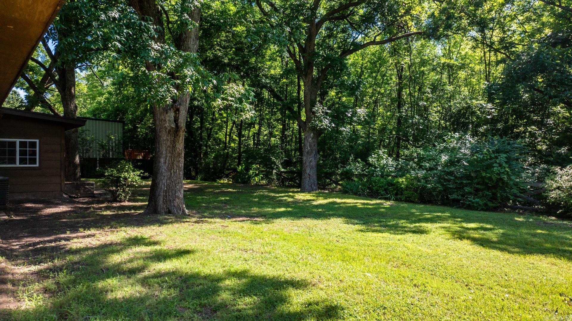 30 N Broadview  Greenbrier, AR