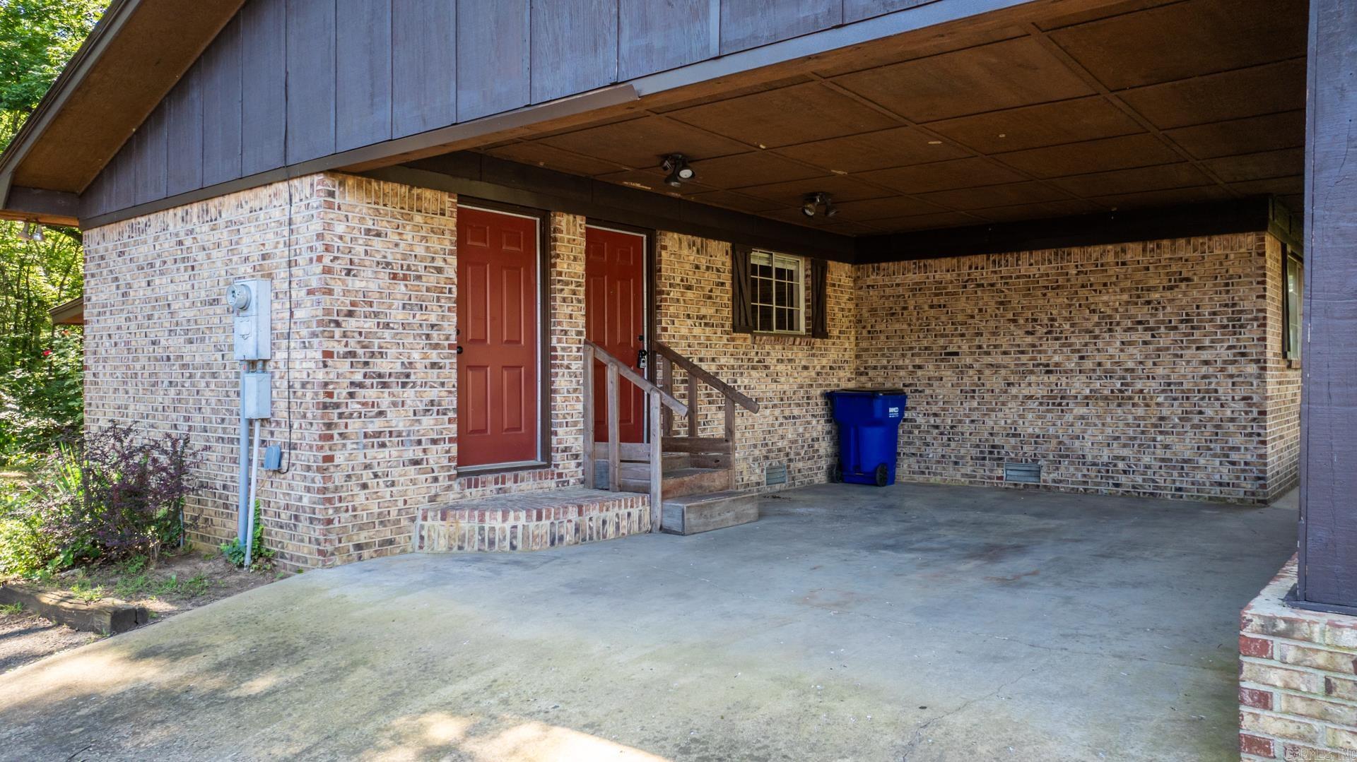 30 N Broadview  Greenbrier, AR