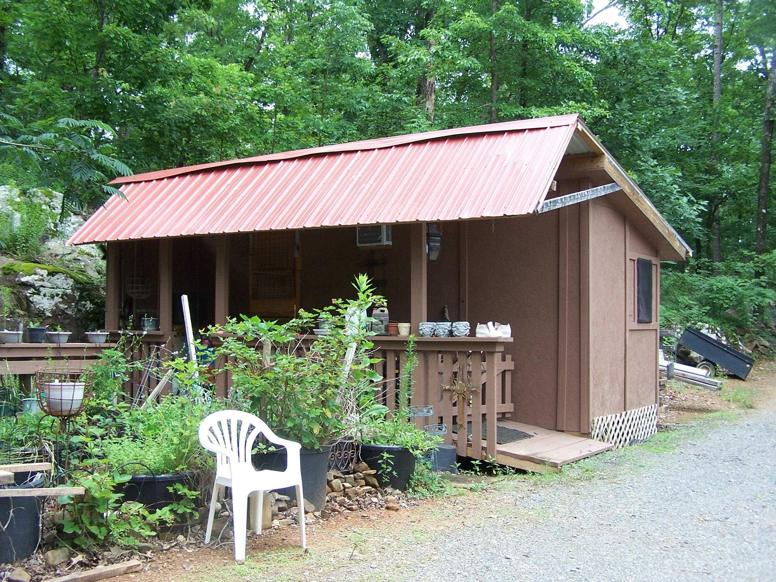 1307 Dodd Mtn. Rd. Shirley, AR 72153