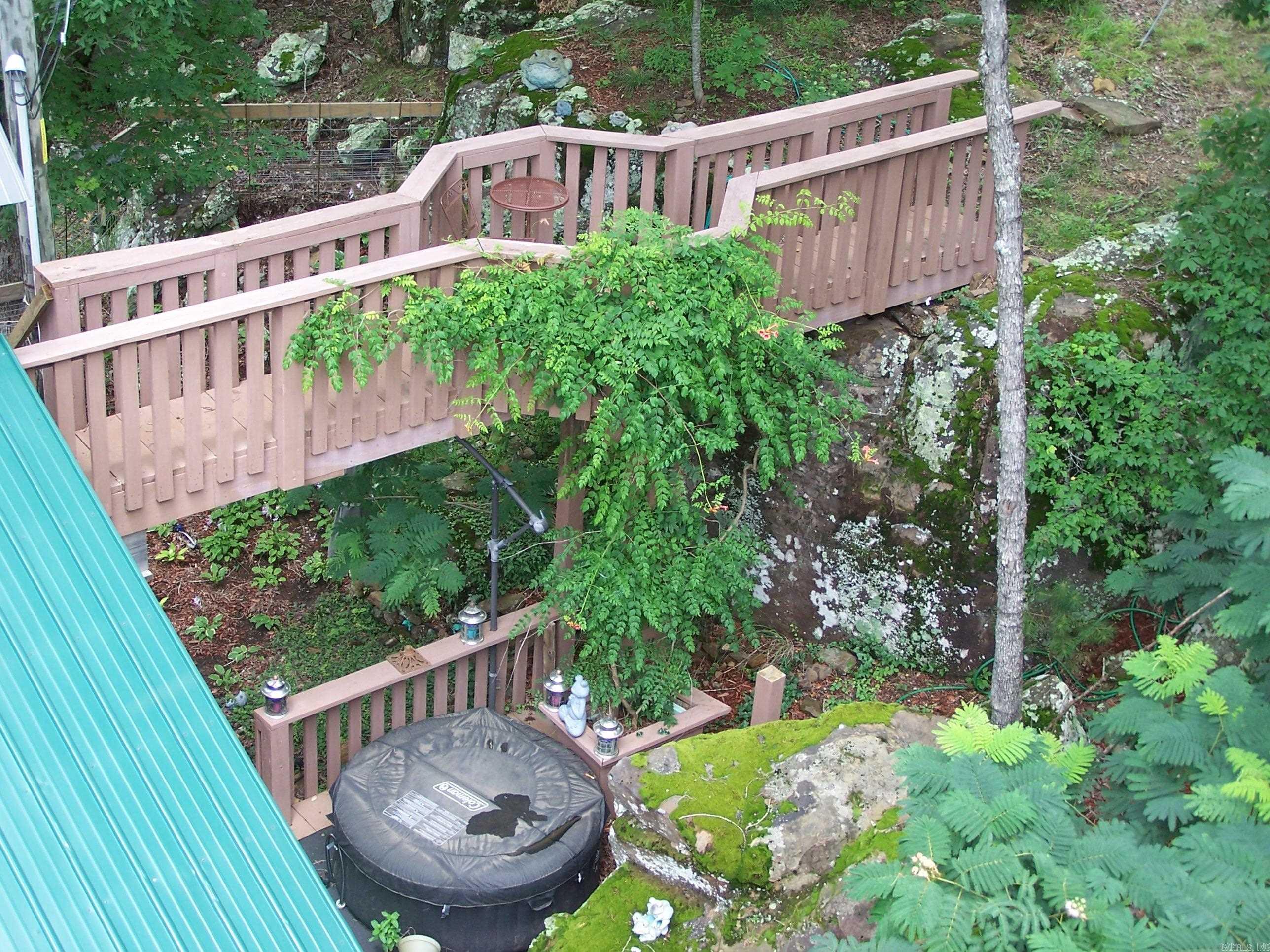 1307 Dodd Mtn. Rd. Shirley, AR 72153