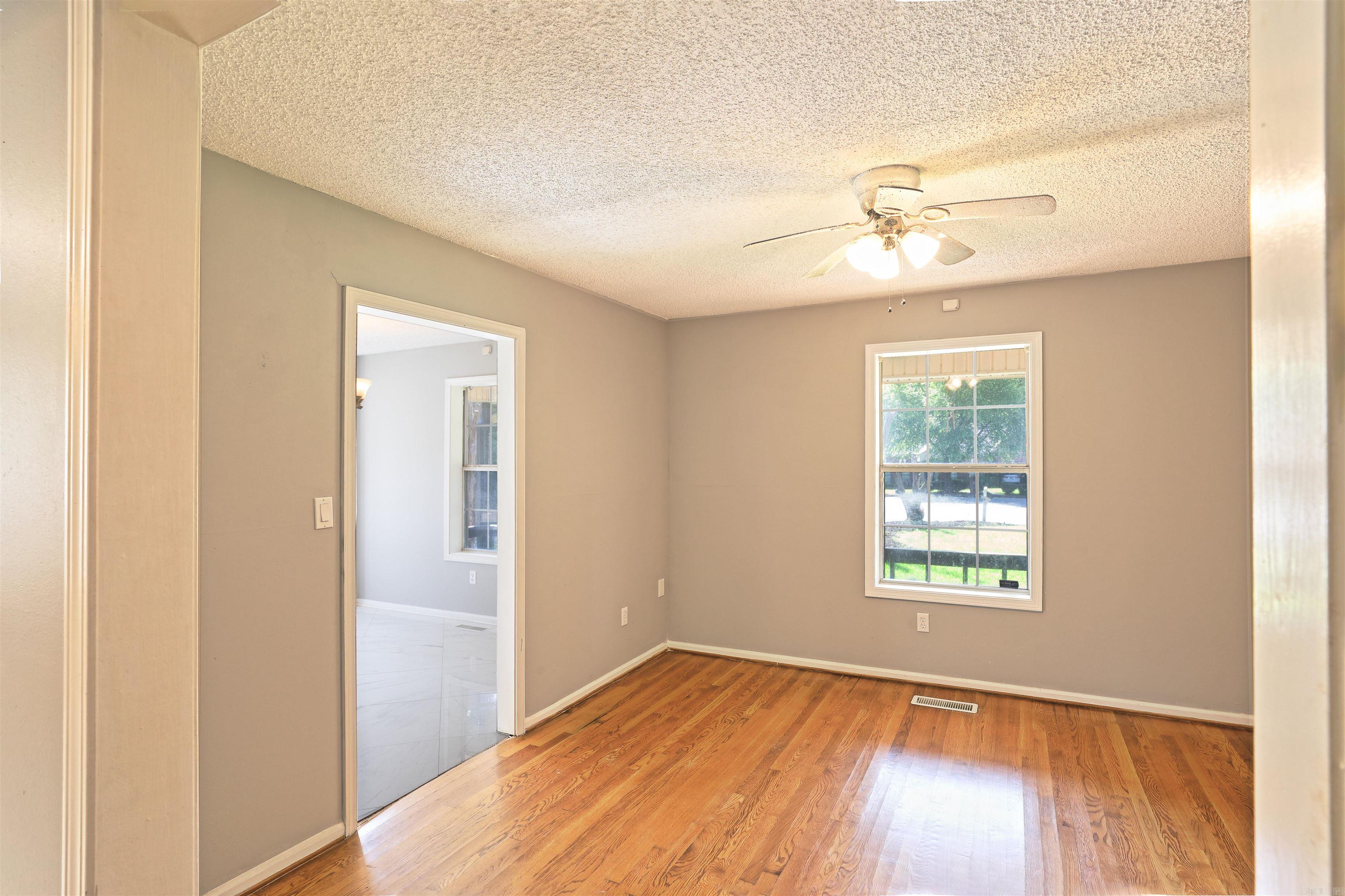 1900 ANDY CV  White Hall, AR