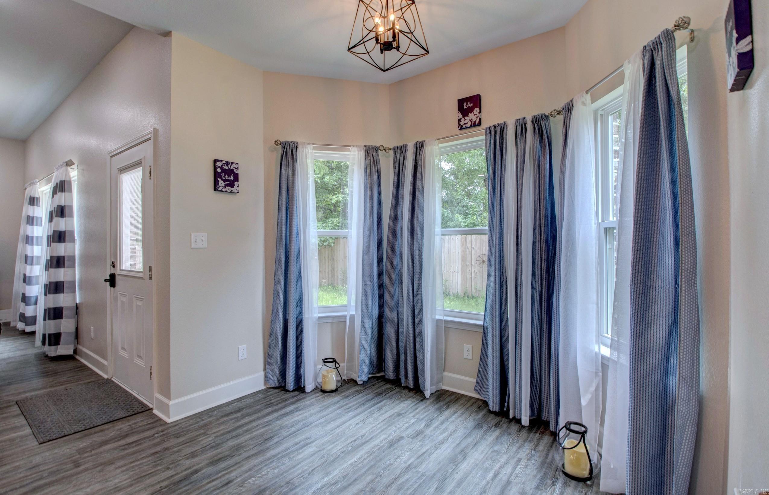 226 Shamsie Lane White Hall, AR 71602