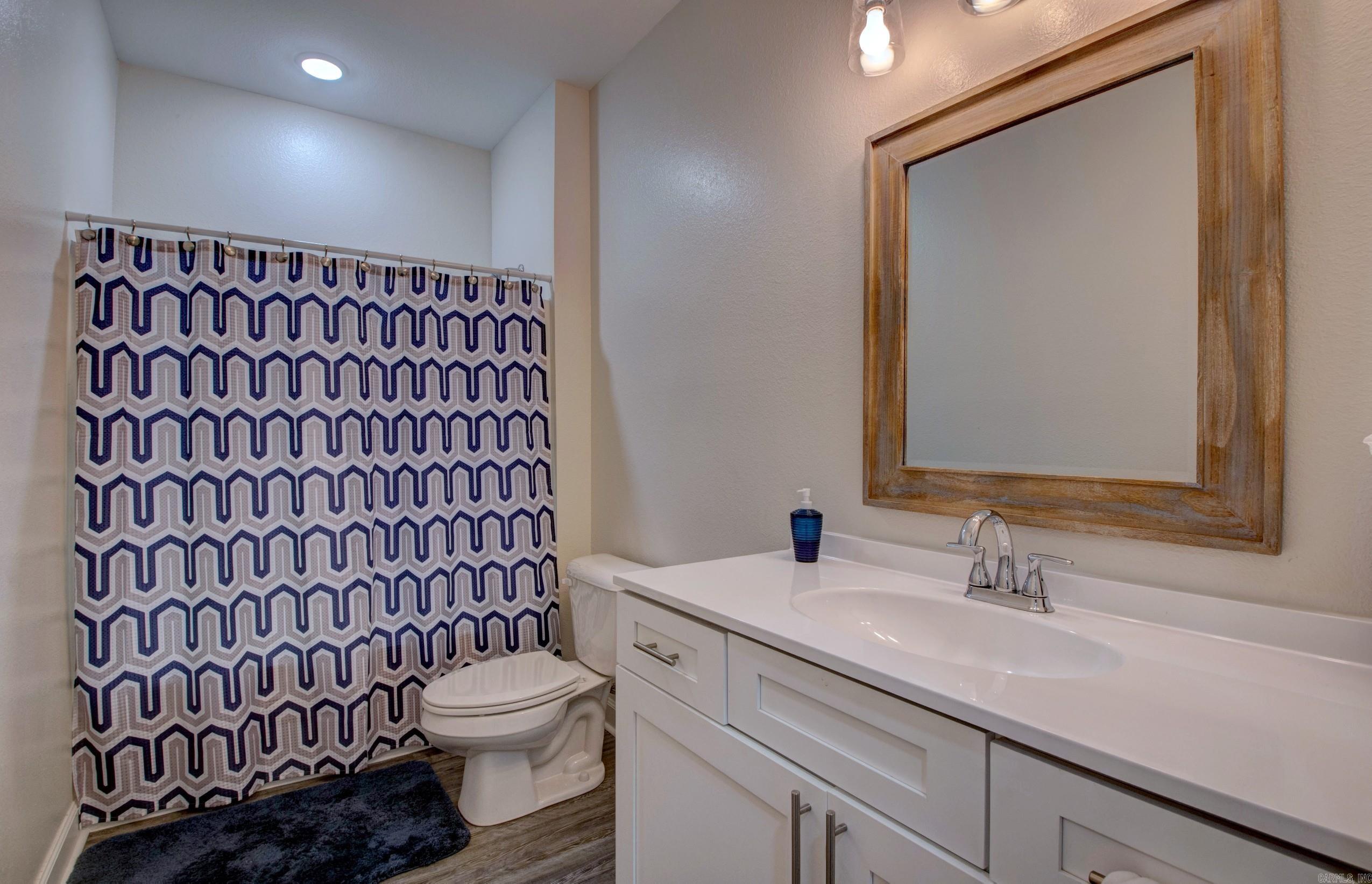 226 Shamsie Lane White Hall, AR 71602