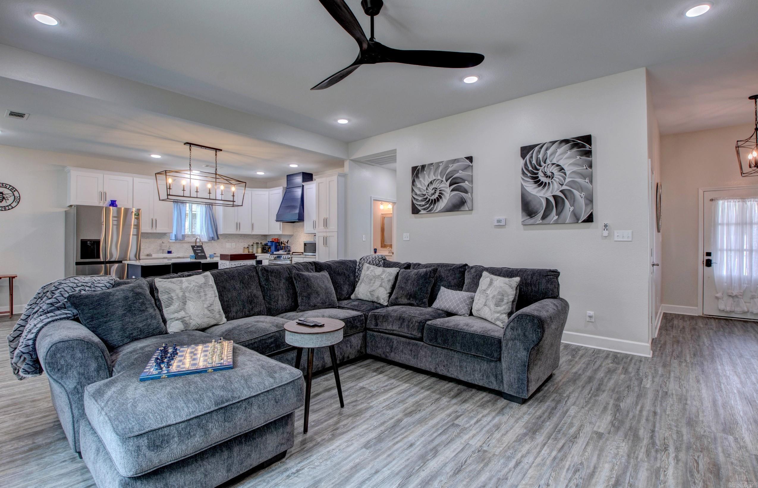 226 Shamsie Lane White Hall, AR 71602