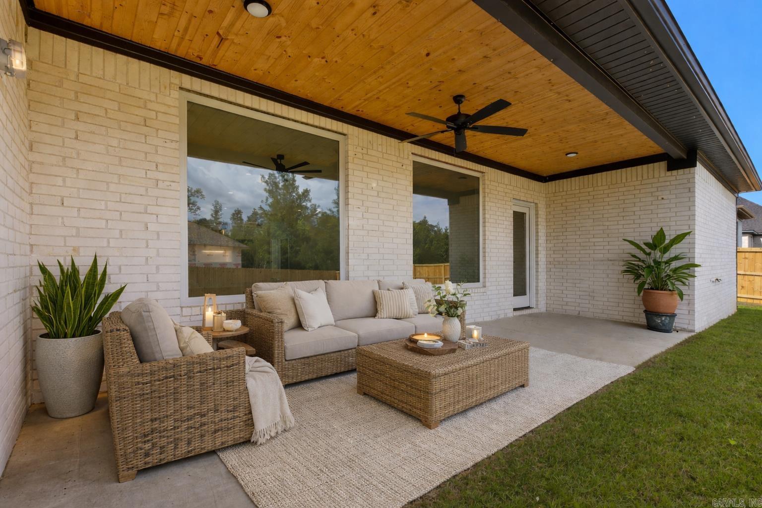 7000 Cold Creek  Alexander, AR