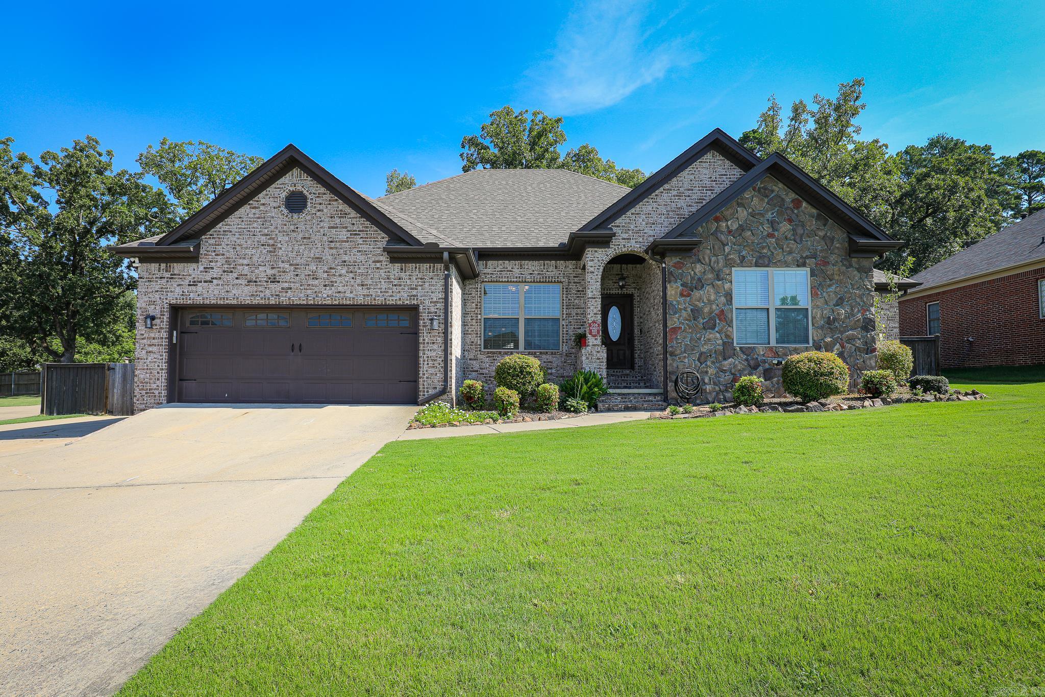 506 Scarlet Oaks Cove
