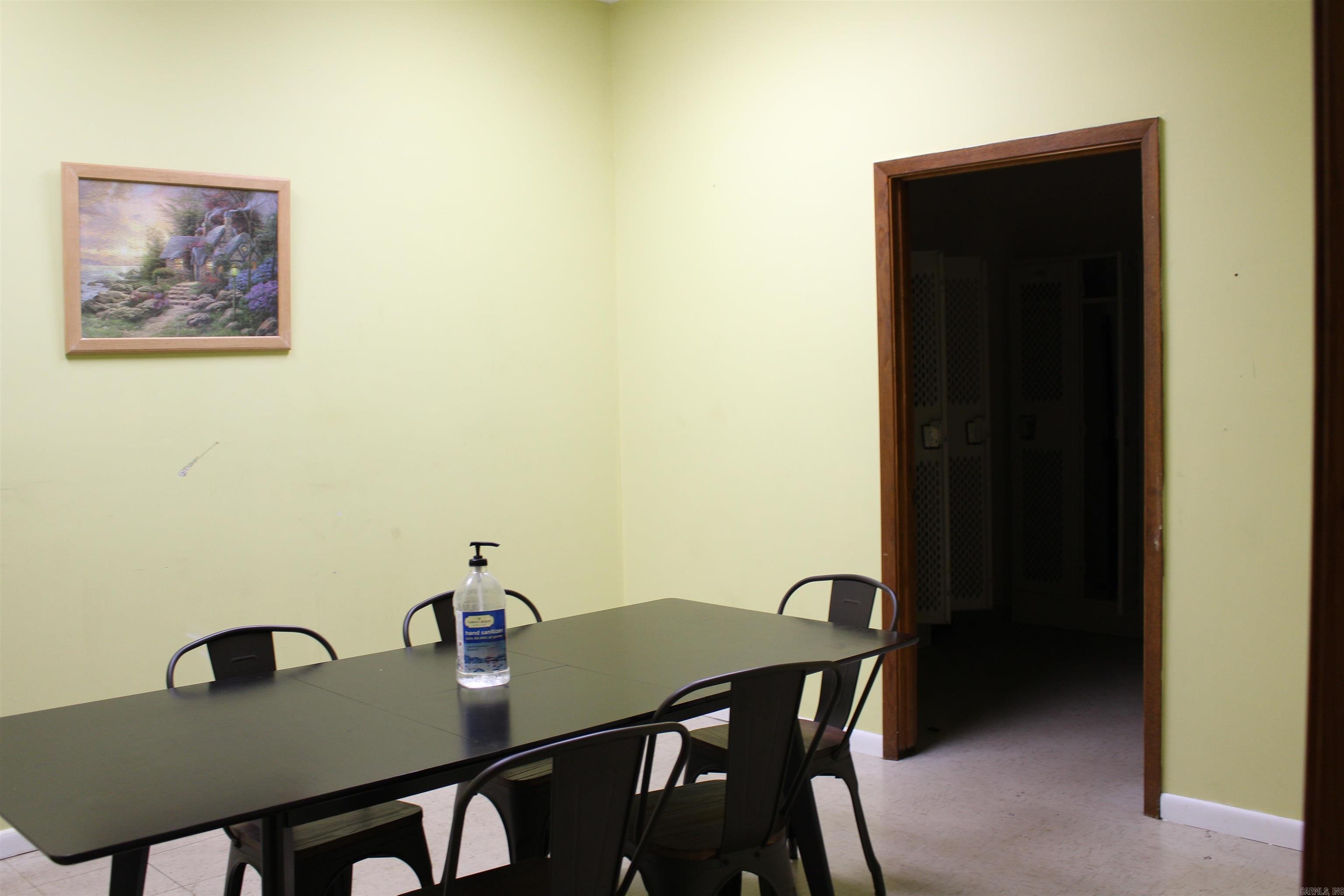 112 W Highway 270  Mount Ida, AR