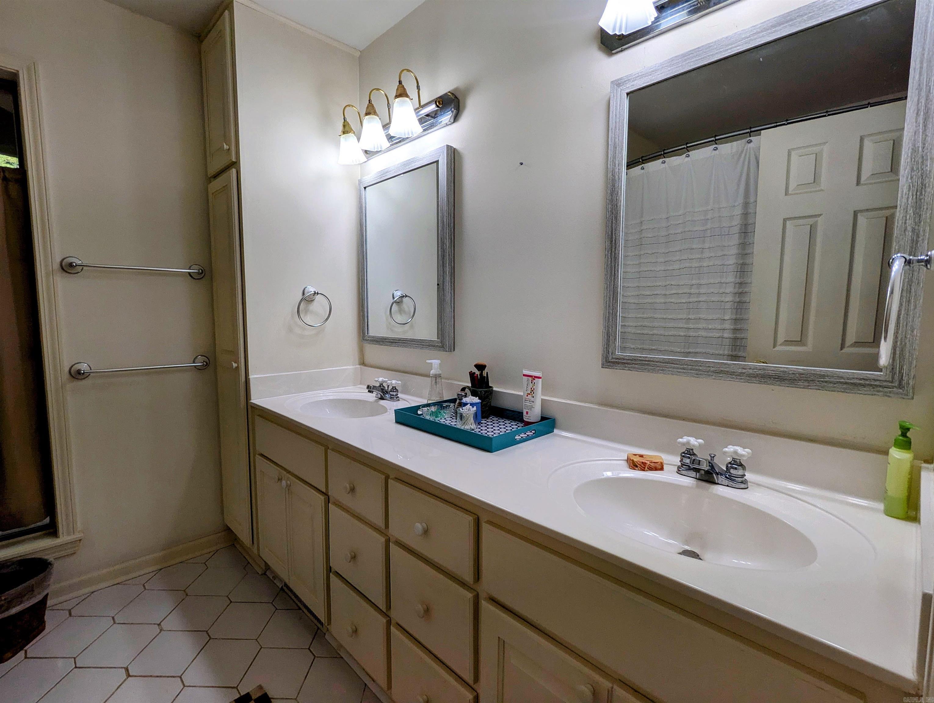 160 Lake Point Drive Quitman, AR 72131